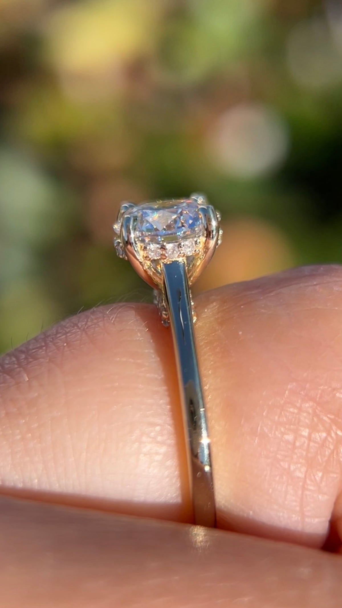 Ava Diamond Bridge 1.58ct E-VS1 Round Cut Lab Grown Diamond Engagement Ring 14K Gold