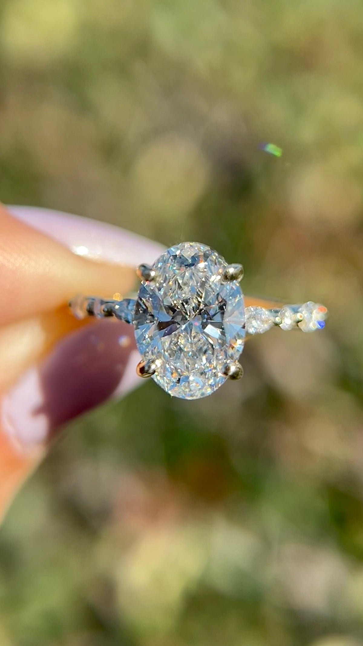 Myra 2.64ct F-VS1 Oval Cut Lab Grown Diamond Engagement Ring 14K Gold