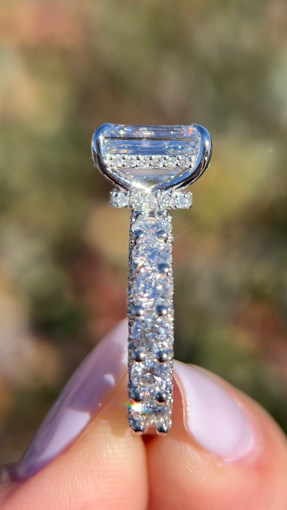 Kimi 3.76ct E-VS1 Emerald Cut Lab Grown Diamond Engagement Ring 14K Gold