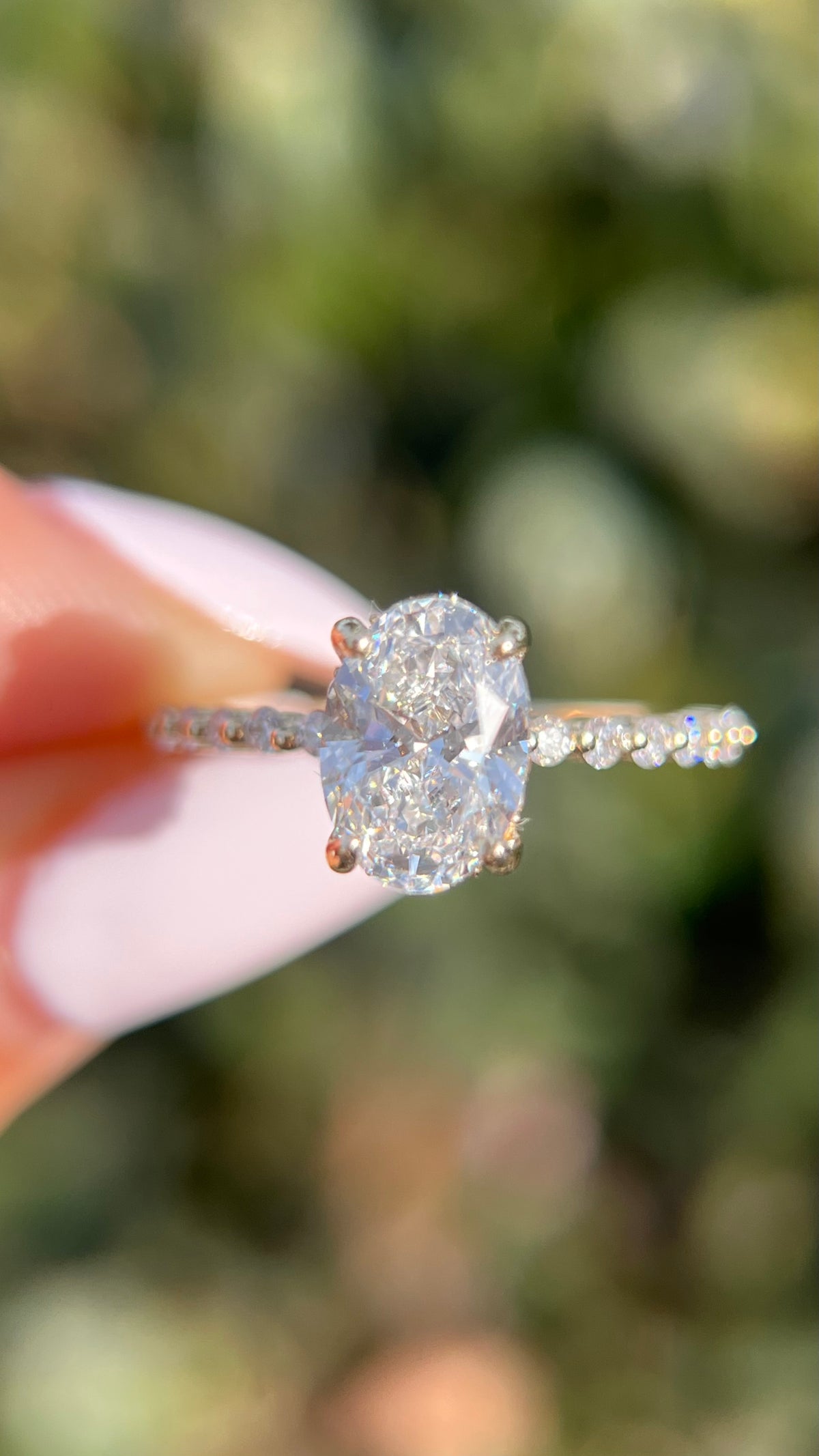 Irina 1.58ct E-VS1 Oval Cut Lab Grown Diamond Engagement Ring 14K Gold