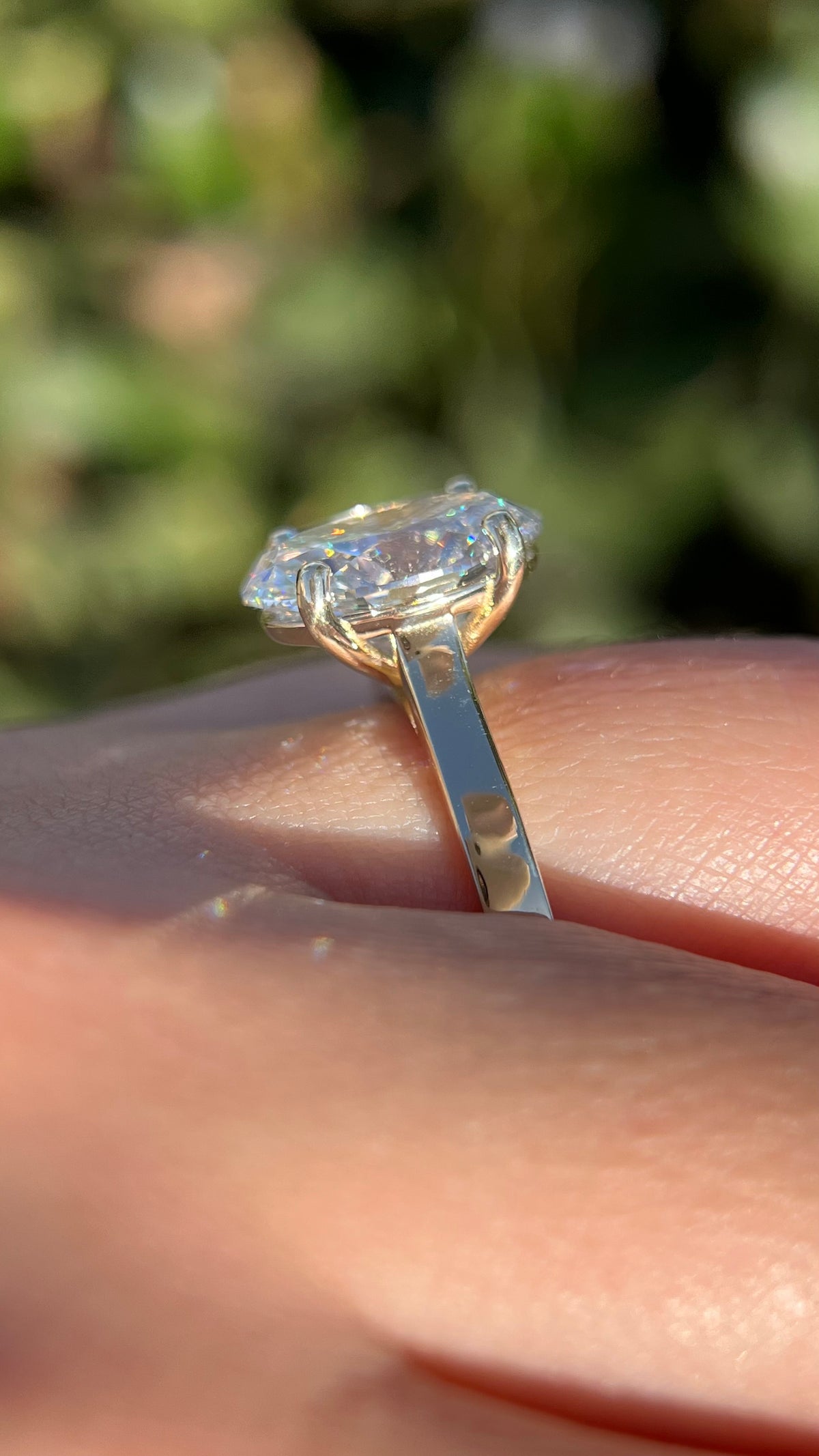 Ashlee 5.03ct F-VS1 Oval Cut Lab Grown Diamond Engagement Ring 14K Gold