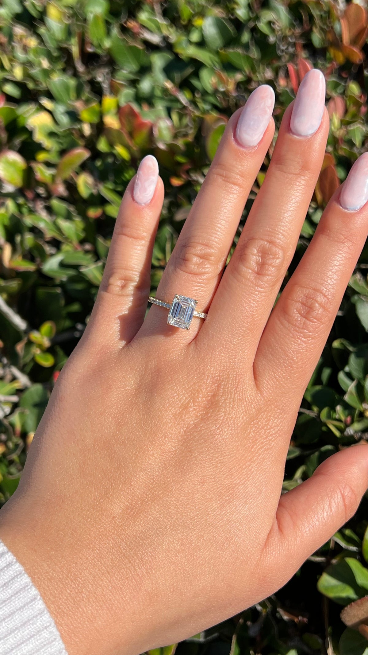 Jada 3.07ct E-VS1 Emerald Cut Lab Grown Diamond Engagement Ring 14K Gold