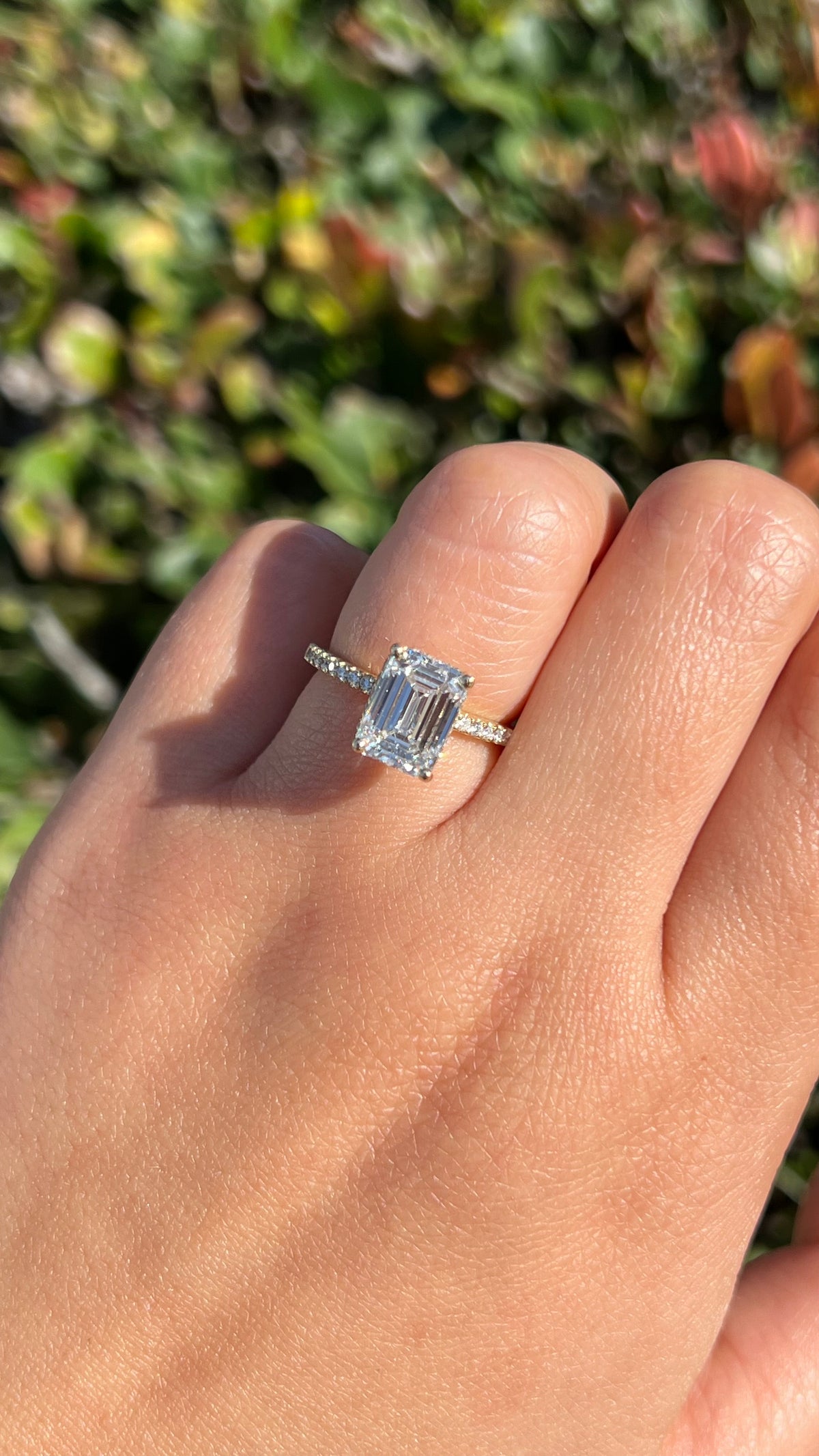 Jada 3.07ct E-VS1 Emerald Cut Lab Grown Diamond Engagement Ring 14K Gold