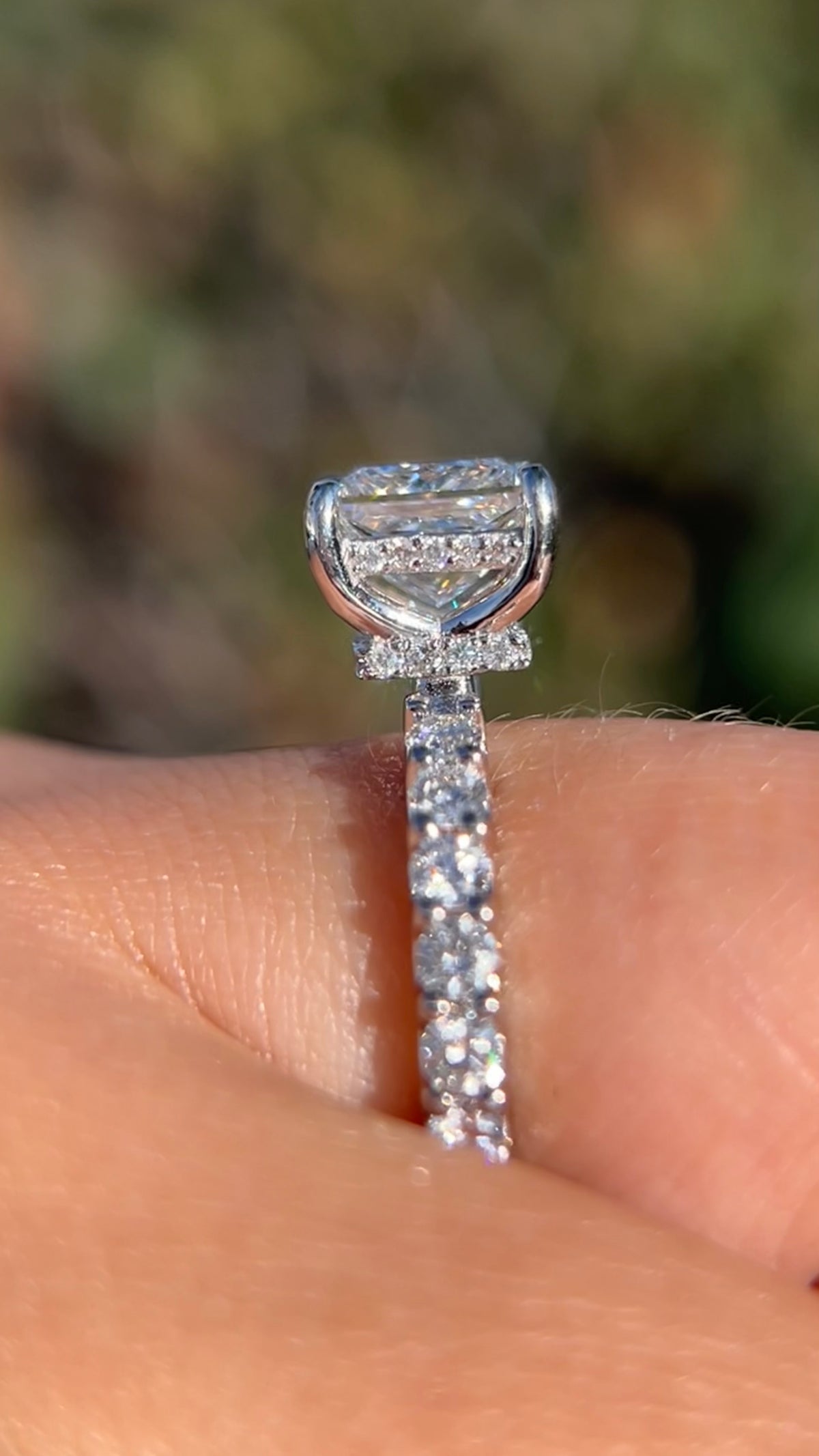 Carli 2.57ct F-VS1 Princess Cut Lab Grown Diamond Engagement Ring 14K Gold