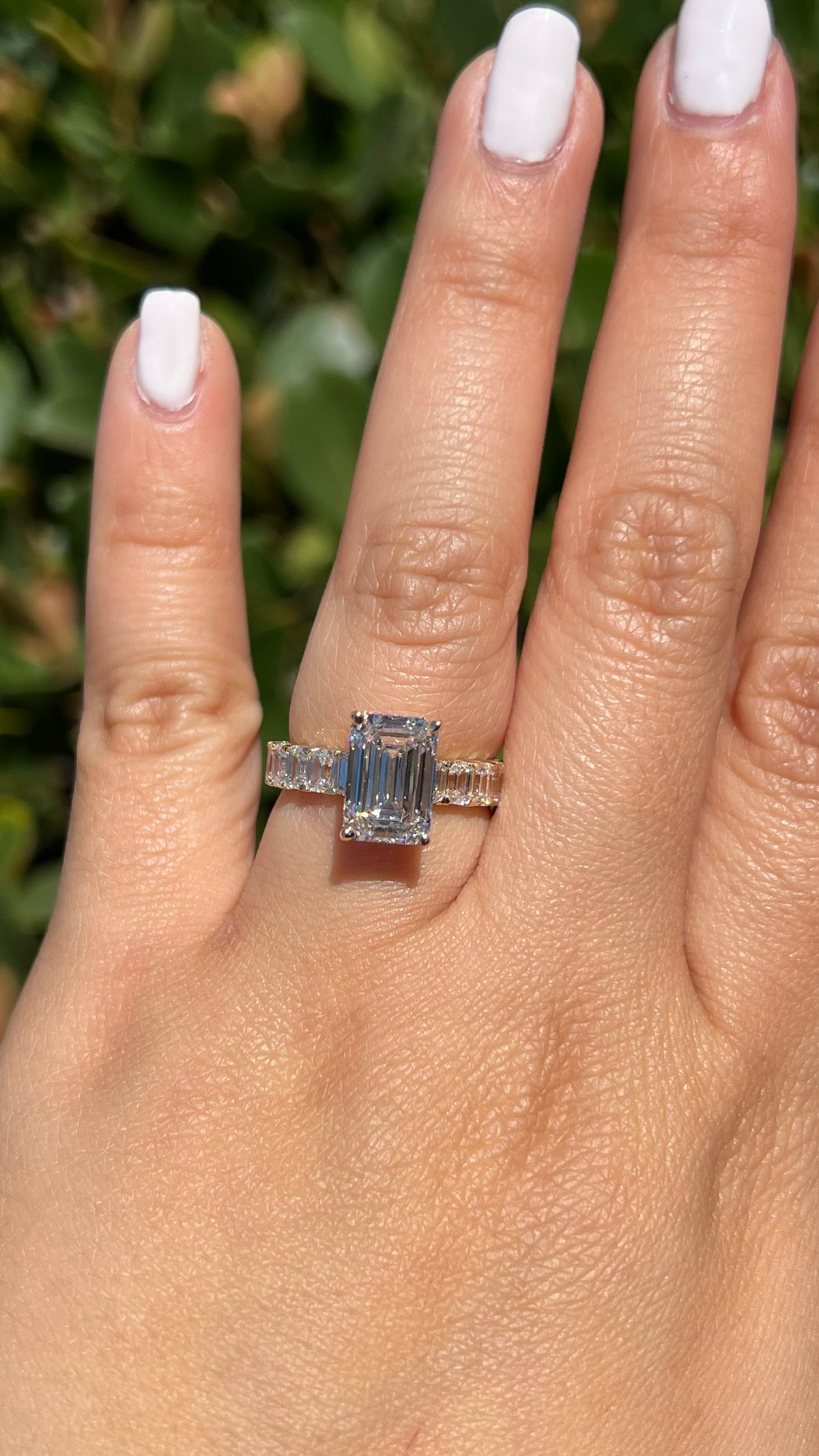 Ember 3.76ct E-VS1 Emerald Cut Lab Grown Diamond Engagement Ring 14K Gold