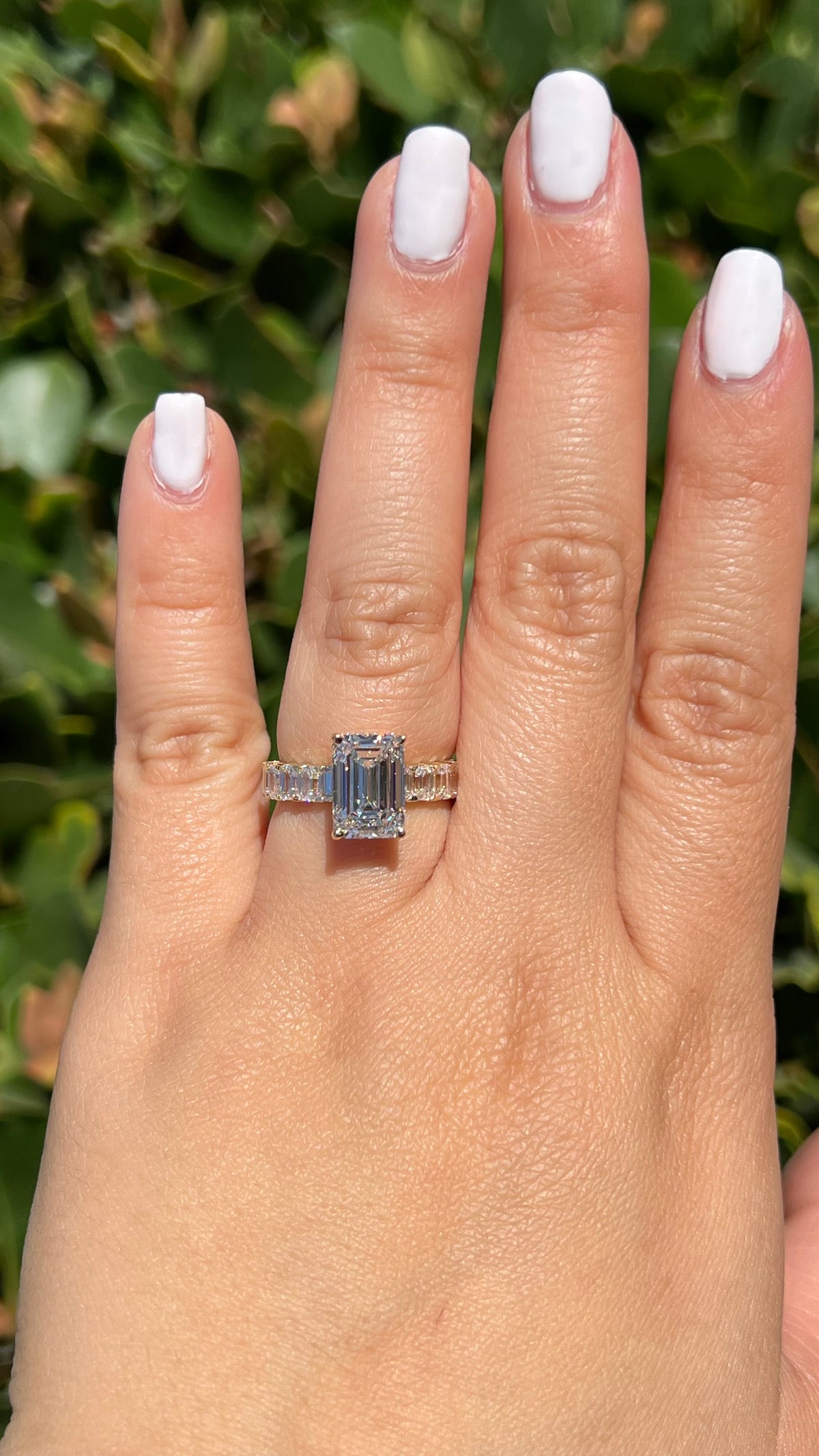 Ember 3.76ct E-VS1 Emerald Cut Lab Grown Diamond Engagement Ring 14K Gold