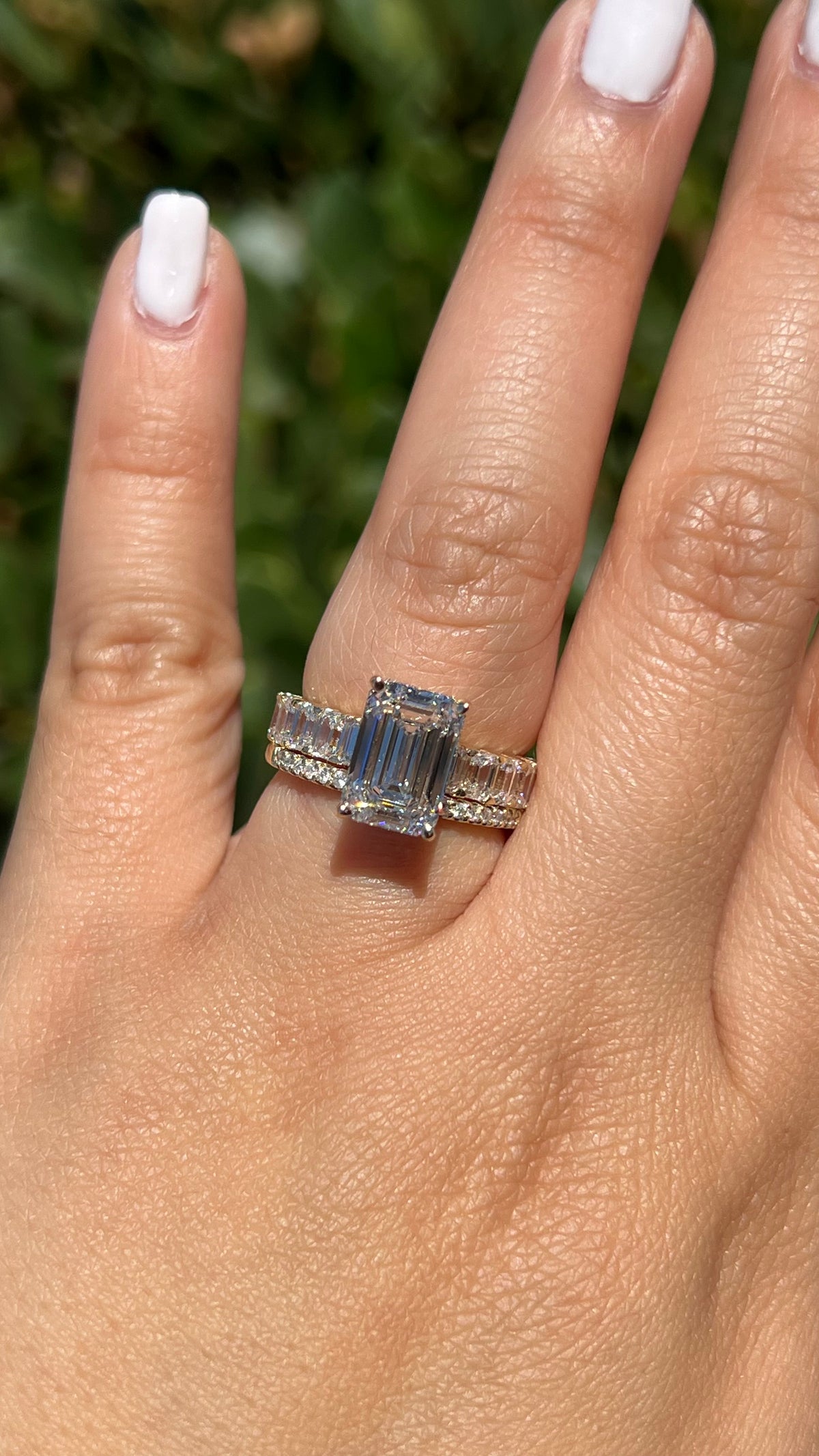 Ember 3.76ct E-VS1 Emerald Cut Lab Grown Diamond Engagement Ring 14K Gold