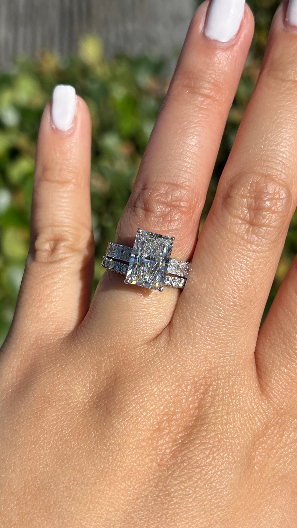 Reyna 4.09ct E-VS1 Radiant Cut Lab Grown Diamond Engagement Ring 14K Gold