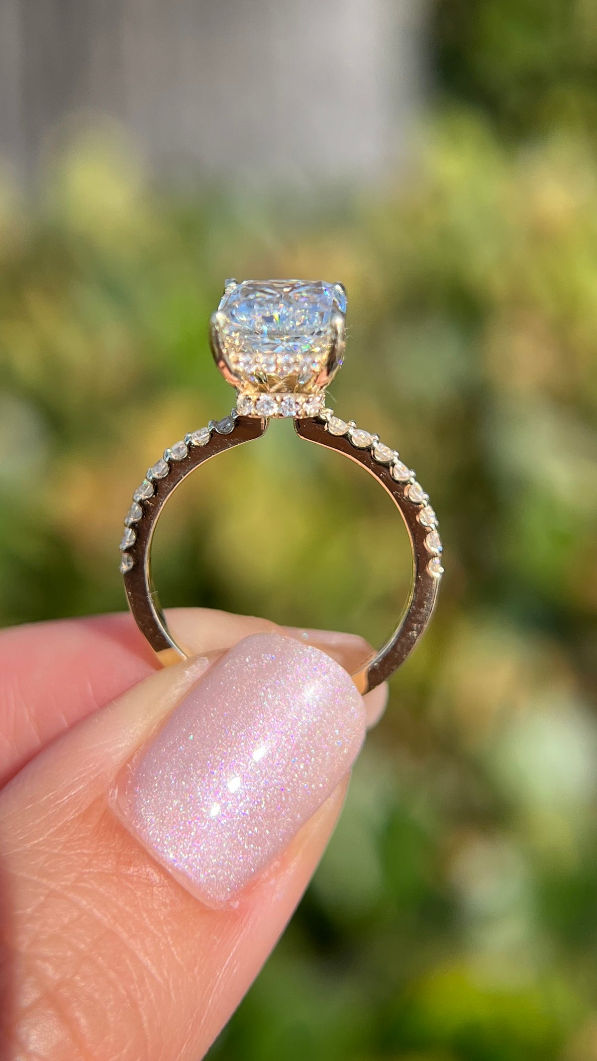 Jenni 3.53ct F-VS1 Radiant Cut Lab Grown Diamond Engagement Ring 14K Gold