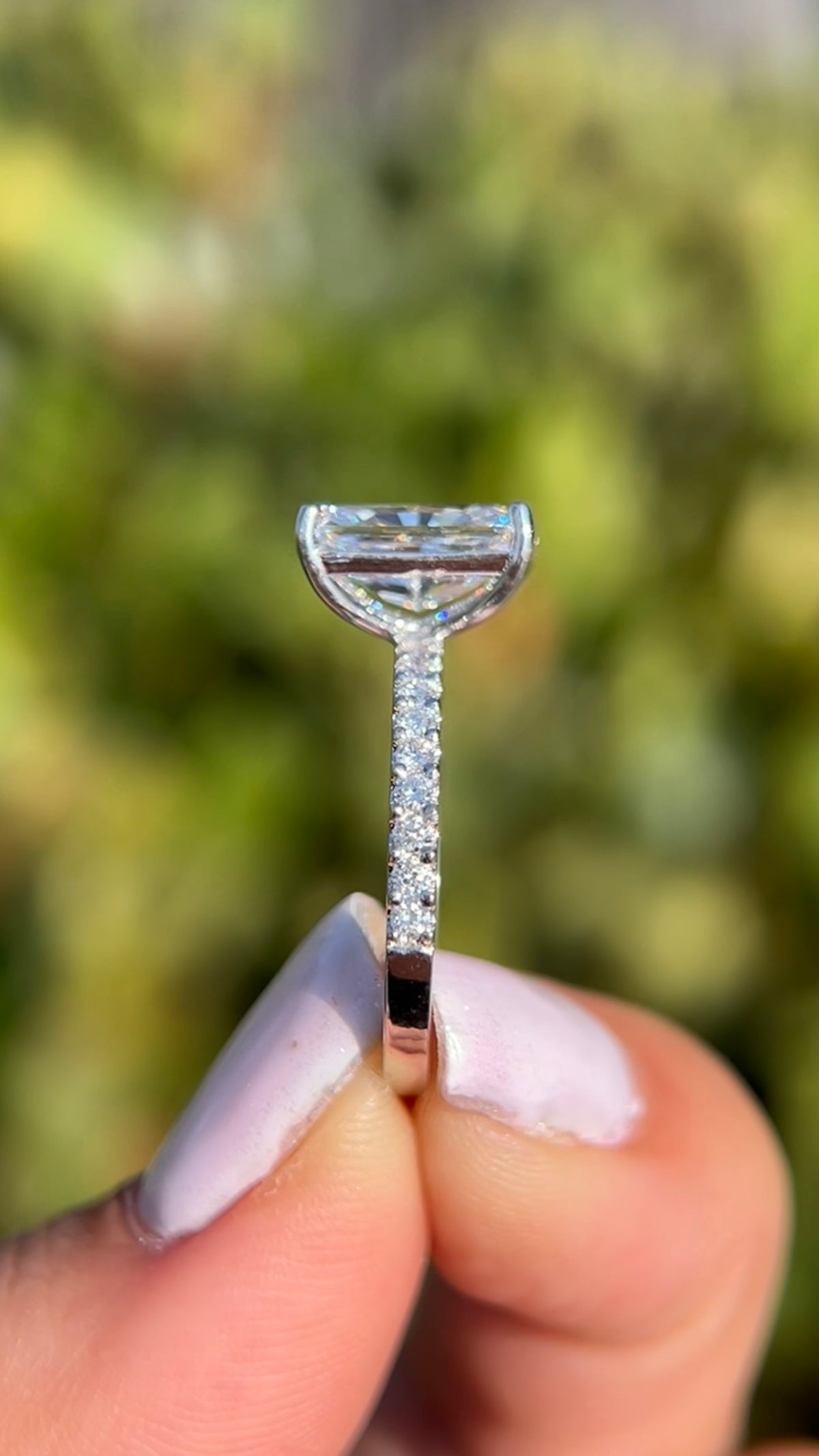 Jada 2.55ct E-VS1 Radiant Cut Lab Grown Diamond Engagement Ring 14K