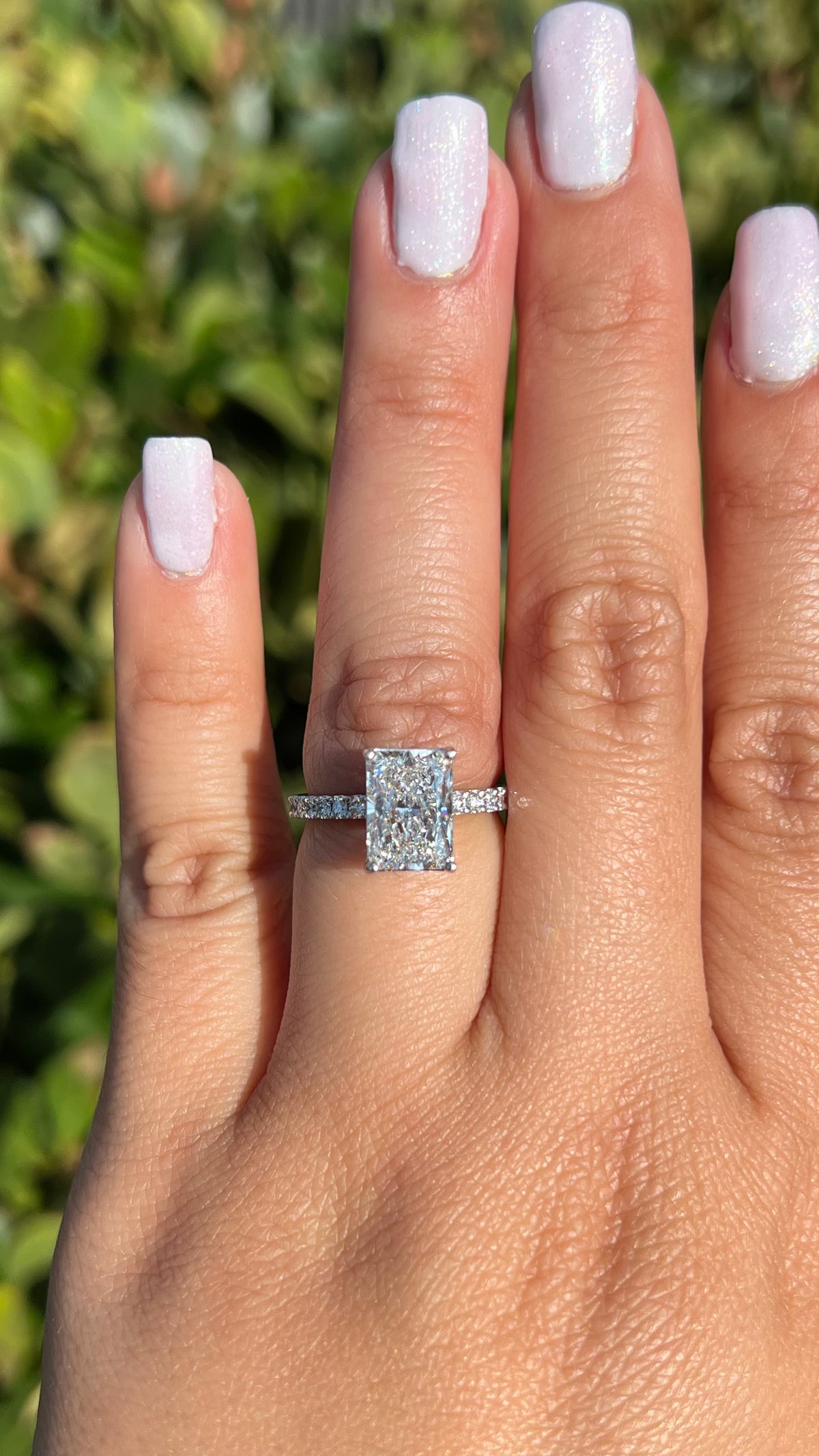 Jada 2.55ct E-VS1 Radiant Cut Lab Grown Diamond Engagement Ring 14K