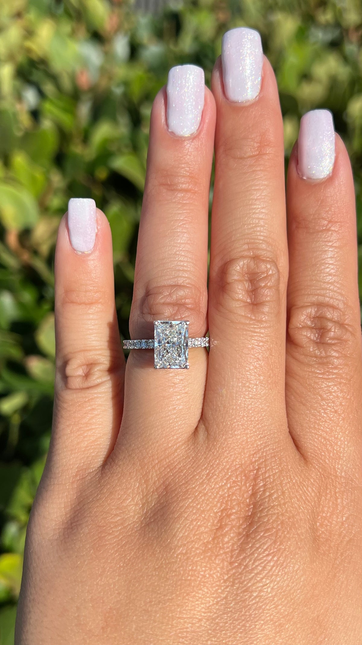 Jada 2.55ct E-VS1 Radiant Cut Lab Grown Diamond Engagement Ring 14K