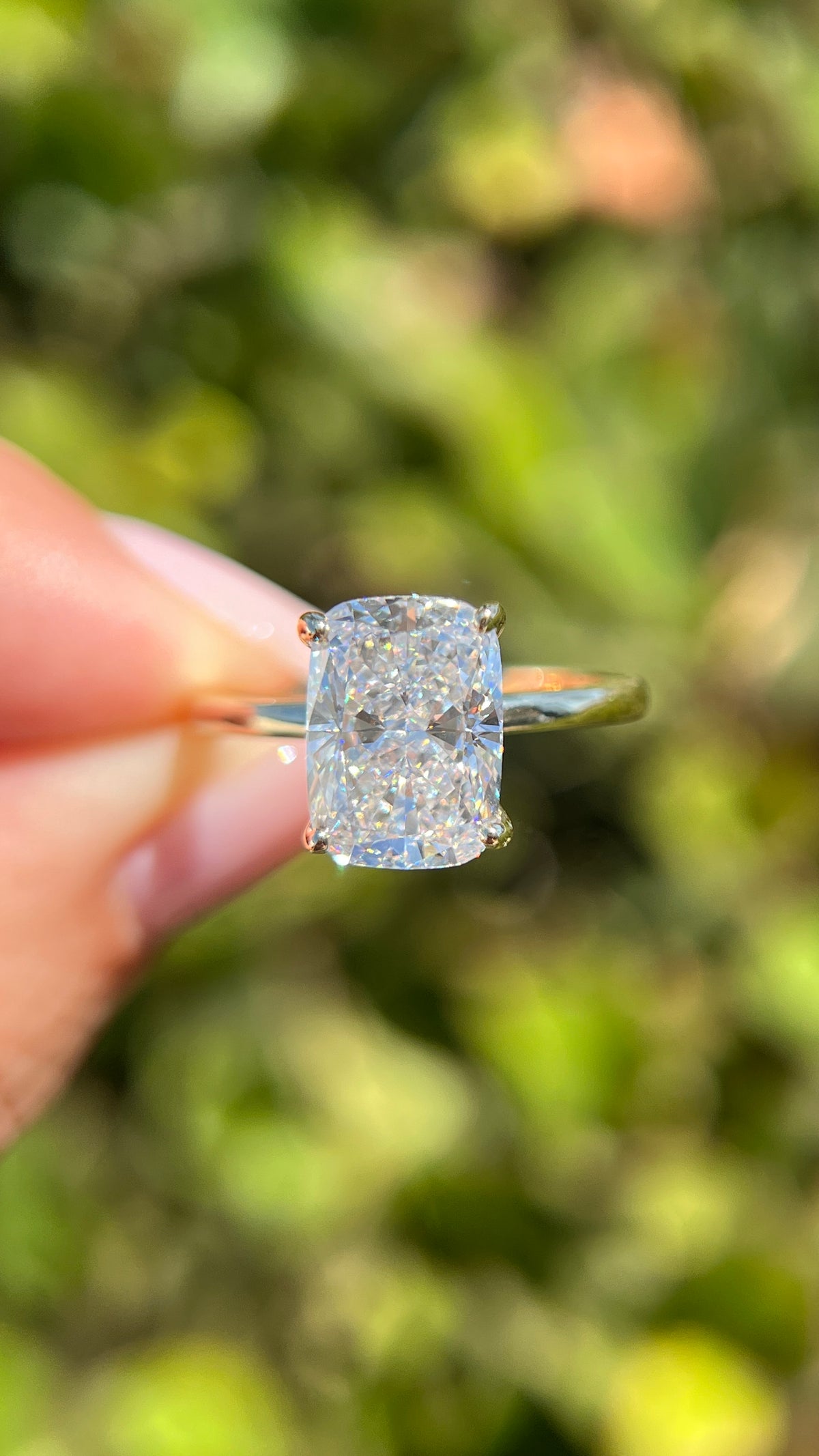 Sophi 4.10ct E-VS1 Cushion Cut Lab Grown Diamond Engagement Ring 14K Gold