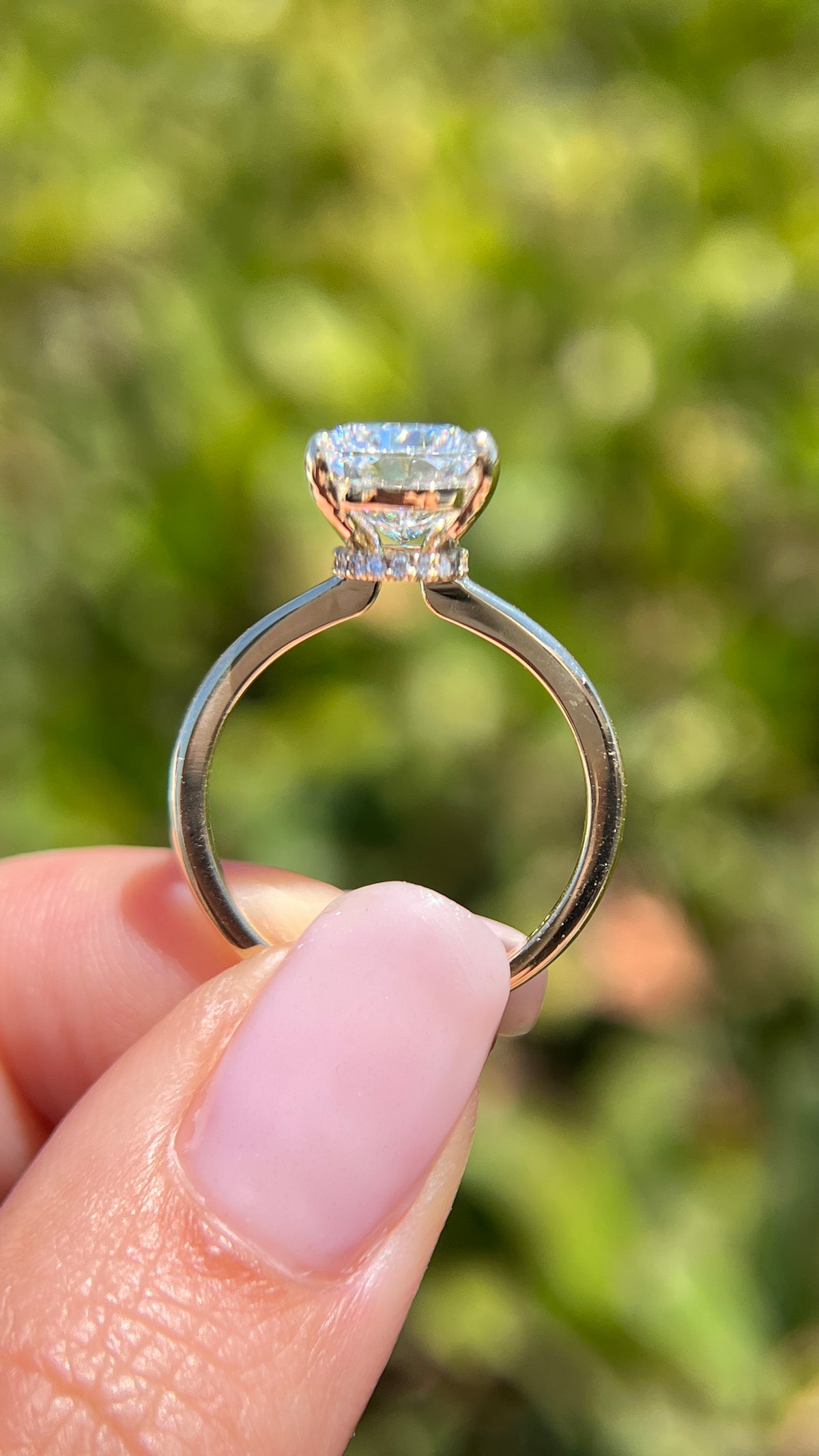 Sophi 4.10ct E-VS1 Cushion Cut Lab Grown Diamond Engagement Ring 14K Gold