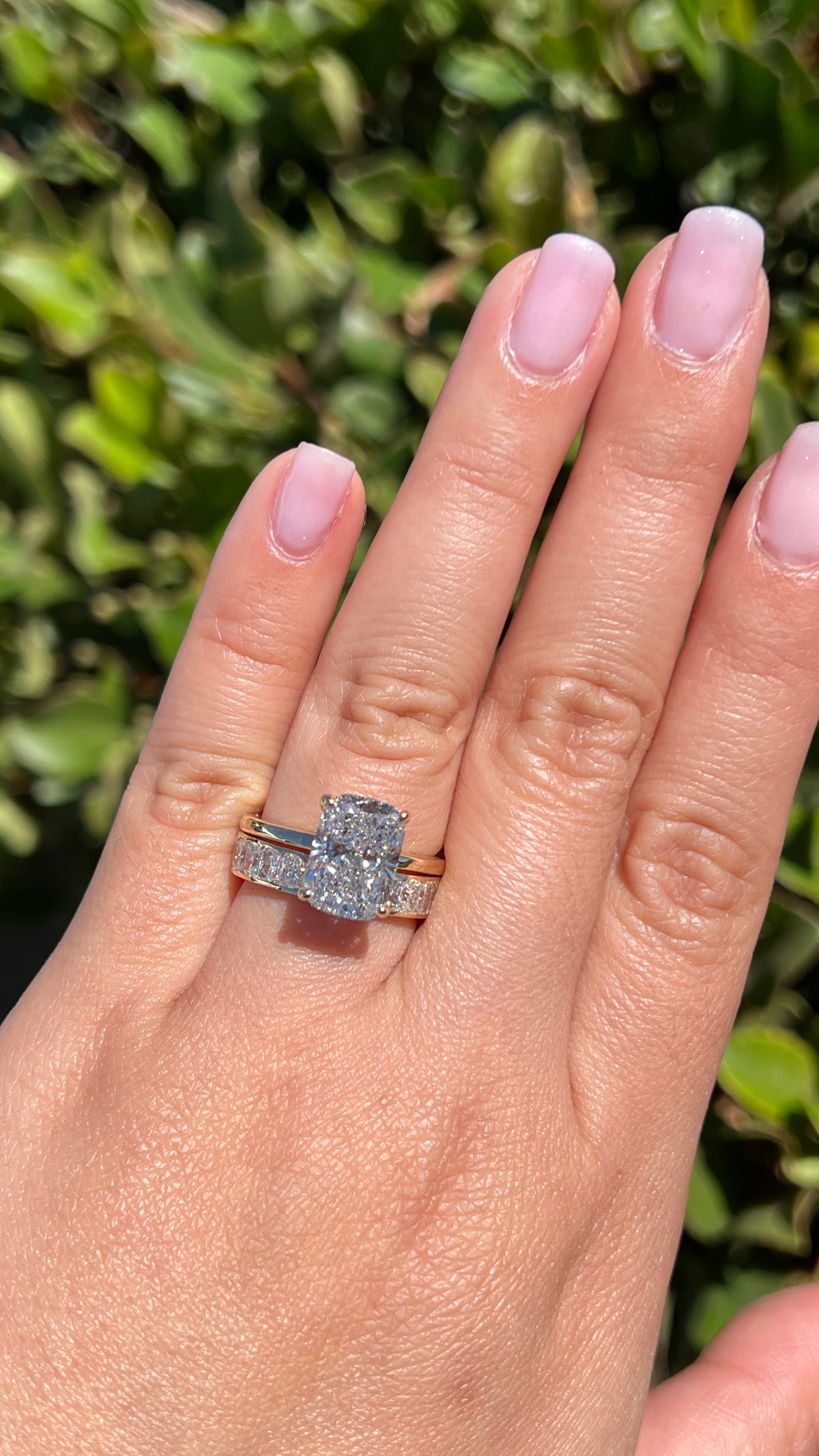 Sophi 4.10ct E-VS1 Cushion Cut Lab Grown Diamond Engagement Ring 14K Gold