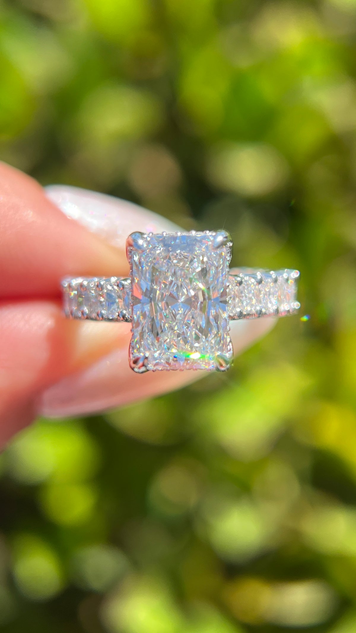 Rosie 4.03ct E-VS1 Radiant Cut Lab Grown Diamond Engagement Ring 14K Gold