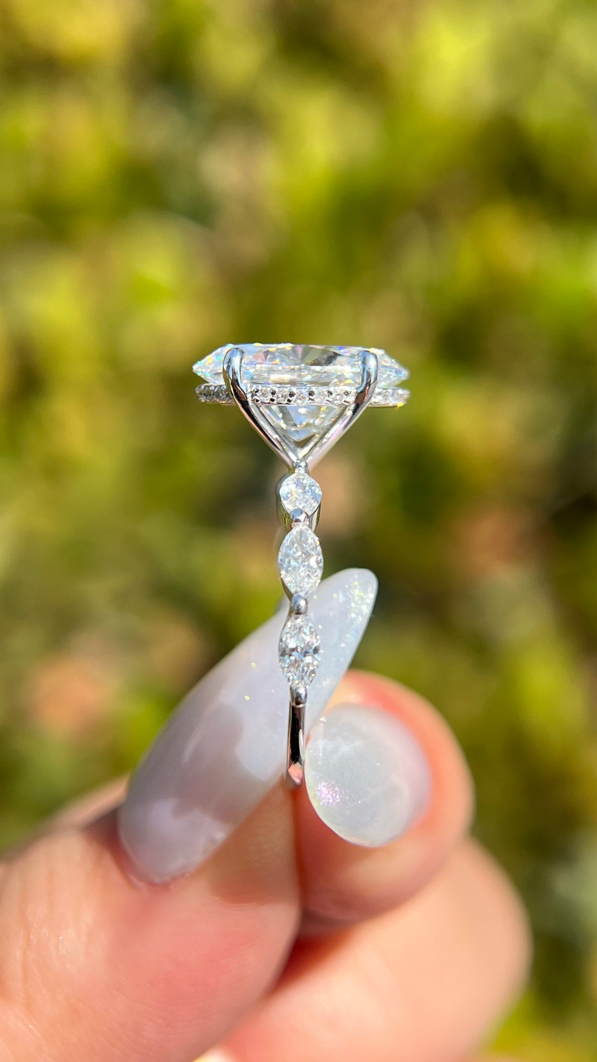 Mandy 4.75ct E-VS1 Oval Cut Lab Grown Diamond Engagement Ring 14K Gold