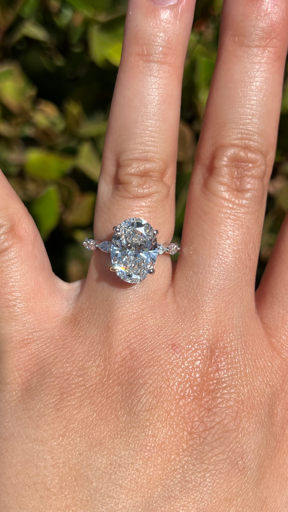 Mandy 4.75ct E-VS1 Oval Cut Lab Grown Diamond Engagement Ring 14K Gold