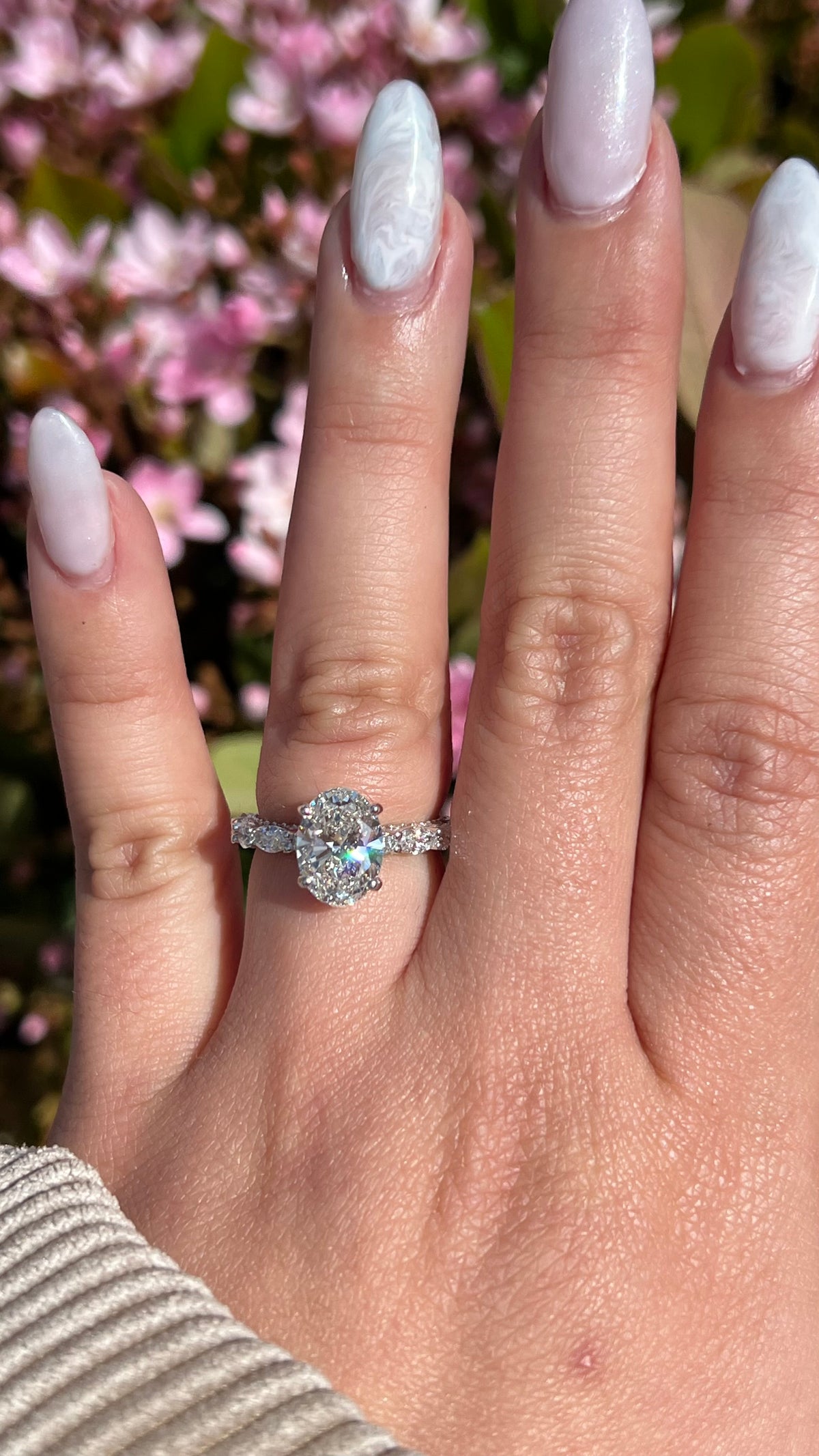 Misty 2.41ct E-VS1 Oval Cut Lab Grown Diamond Engagement Ring 14K Gold