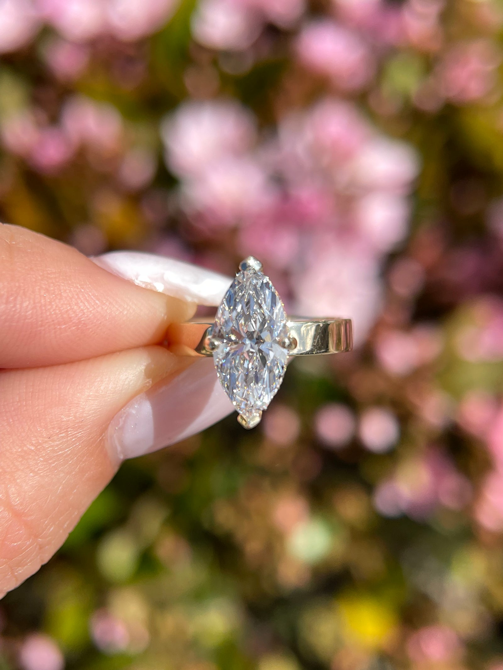 Andrea 2.31ct E-VS1 Marquise Cut Lab Grown Diamond Engagement Ring 14K Gold