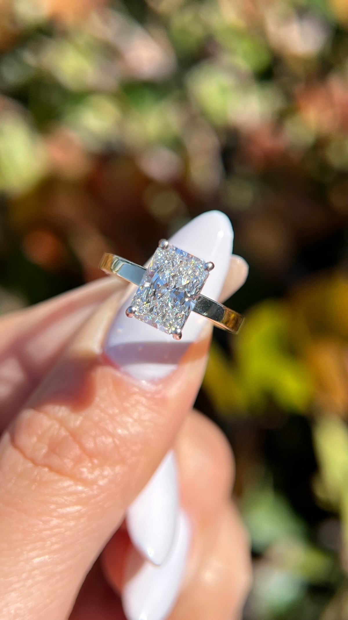 Andrea 2.55ct E-VS1 Radiant Cut Lab Grown Diamond Engagement Ring 14K Gold