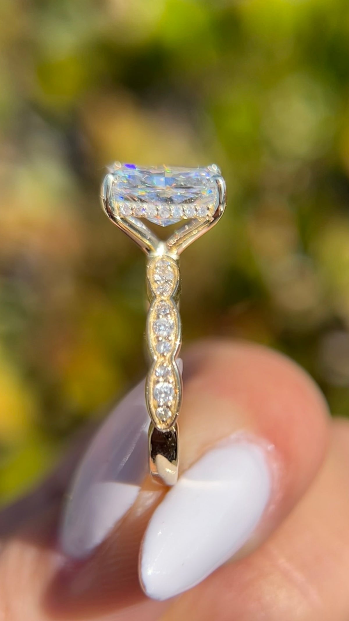 Miley 3.01ct F-VS1 Radiant Cut Lab Grown Diamond Engagement Ring 14K Gold