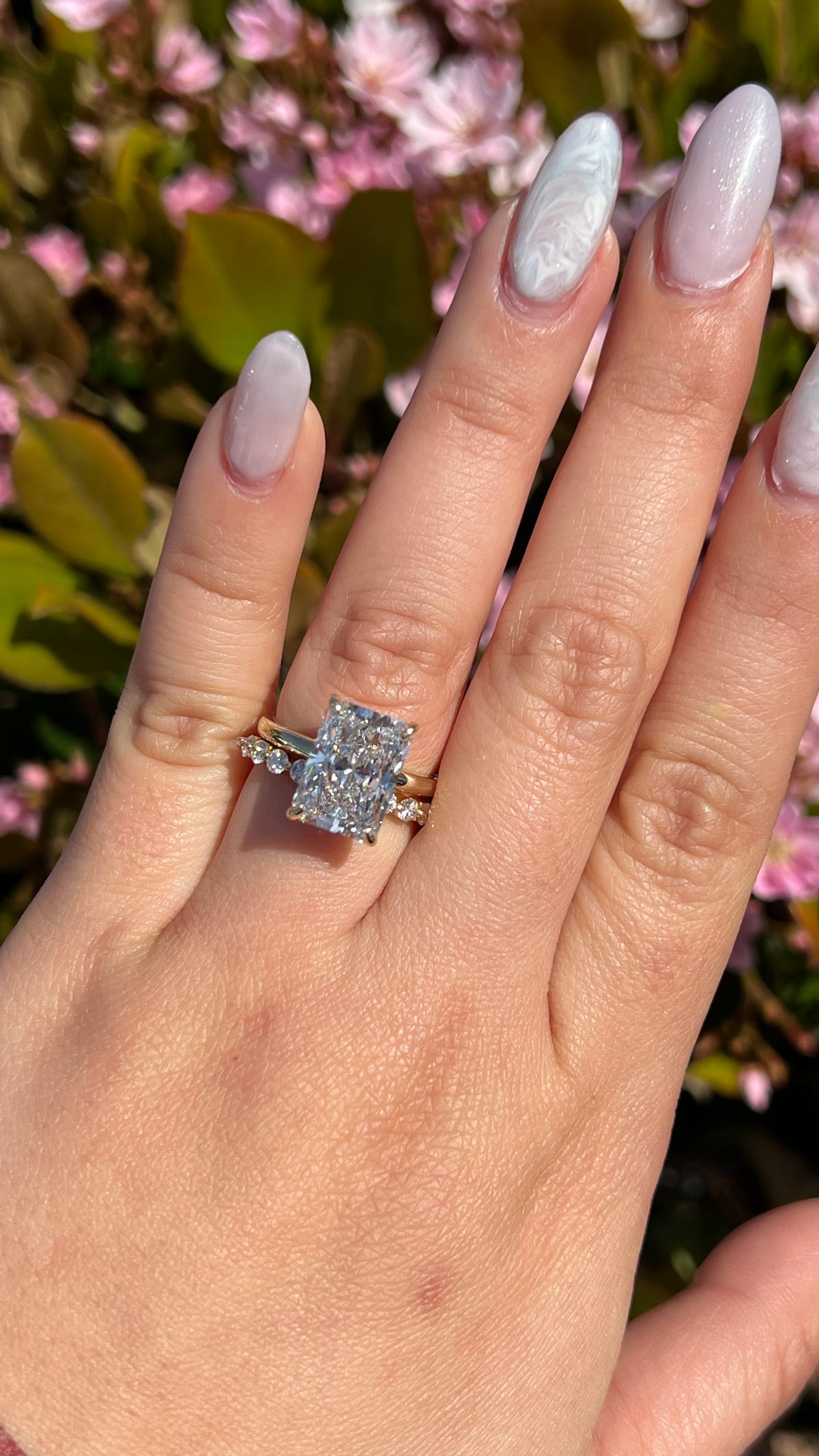 Andrea 5.77ct F-VS2 Radiant Cut Lab Grown Diamond Engagement Ring 14K Gold