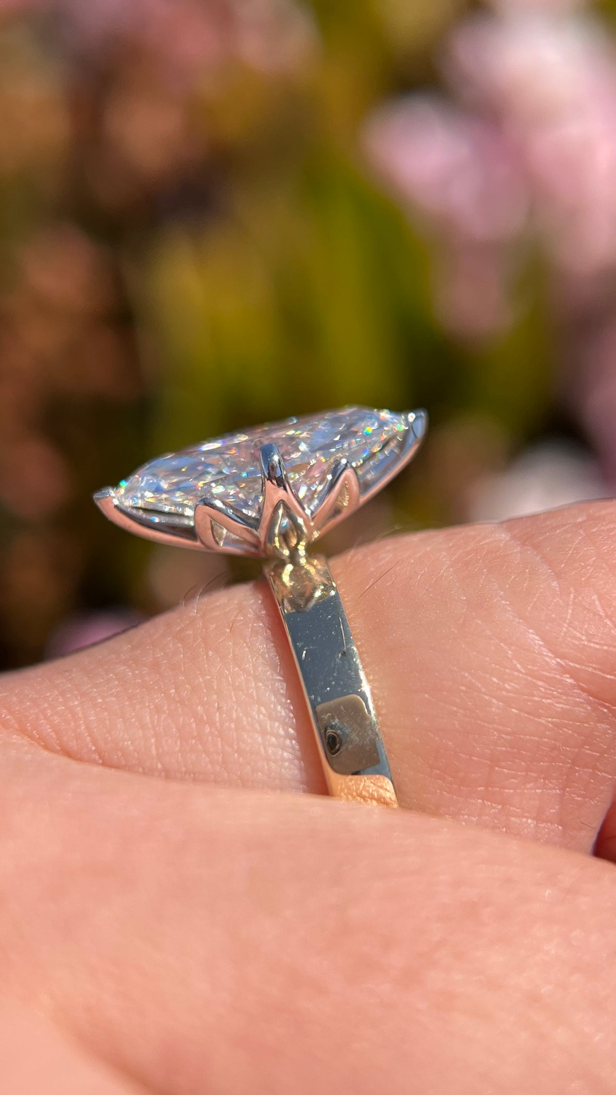 Andrea Tulip Prongs 3.72ct F-VS1 Marquise Cut Lab Grown Diamond Engagement Ring 14K Gold