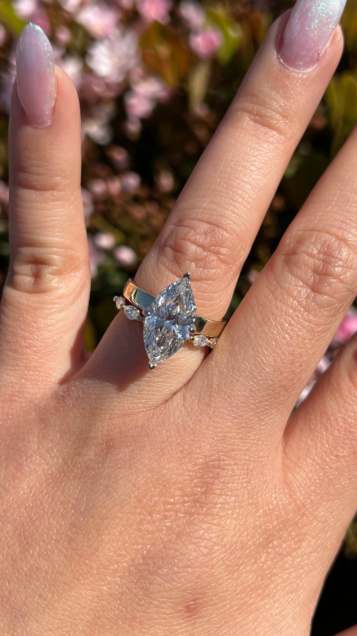 Andrea Tulip Prongs 3.72ct F-VS1 Marquise Cut Lab Grown Diamond Engagement Ring 14K Gold