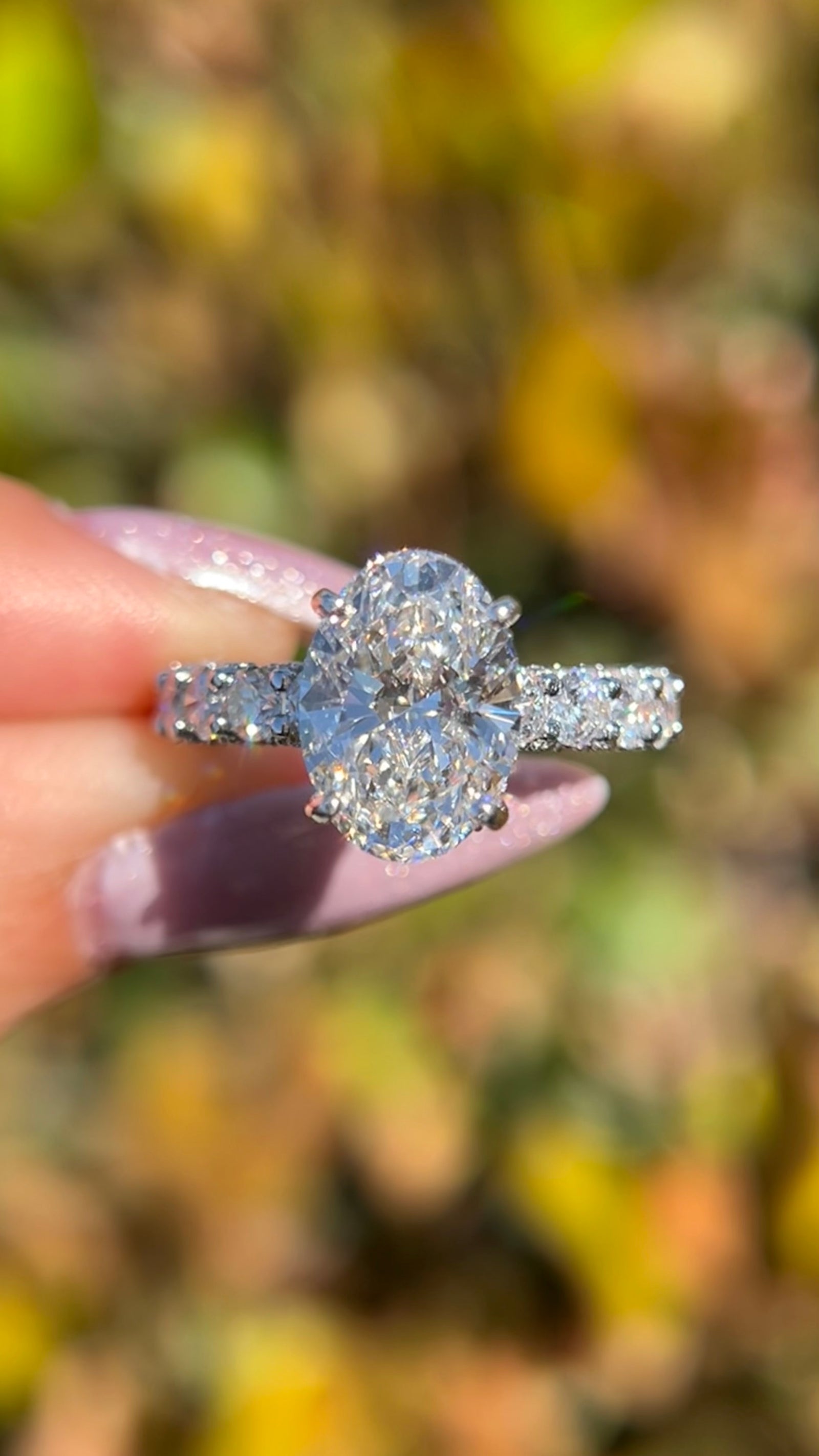 Christi 4.13ct F-VS1 Oval Cut Lab Grown Diamond Engagement Ring 14K Gold