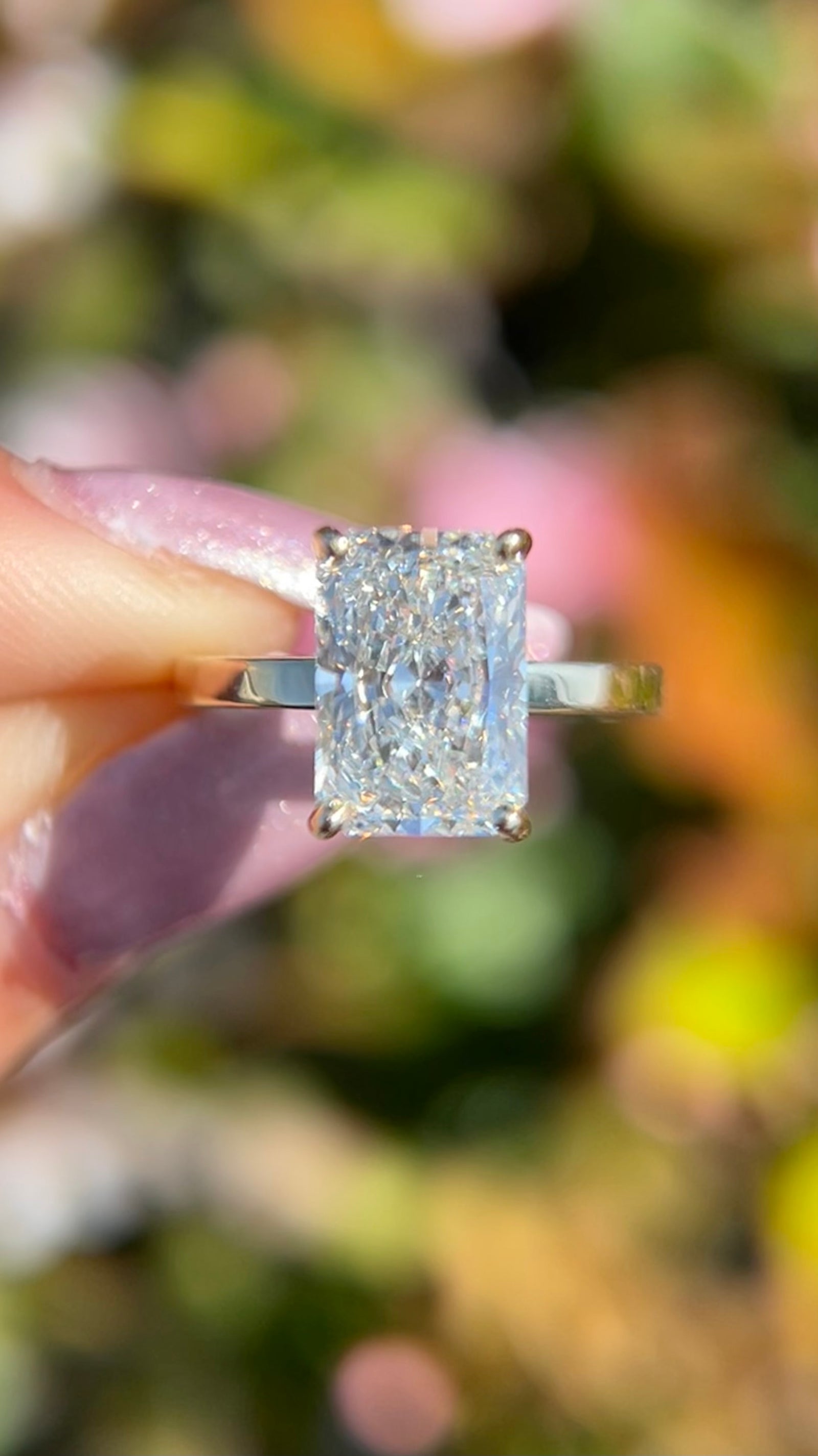 Andrea 3.48ct E-VS1 Radiant Cut Lab Grown Diamond Engagement Ring 14K Gold