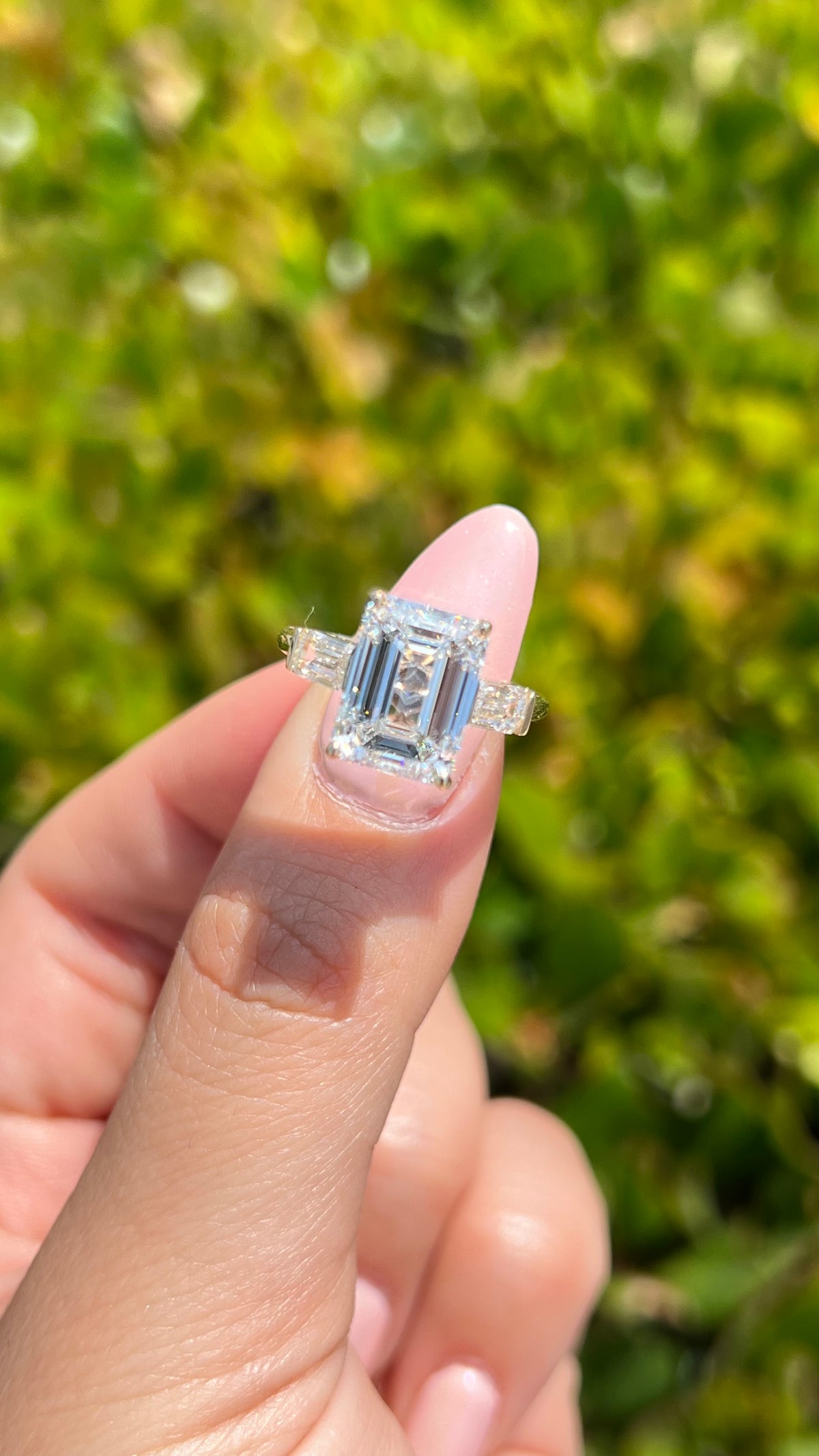 Everly 5.35ct E-VS1 Emerald Cut Lab Grown Diamond Engagement Ring 14K Gold