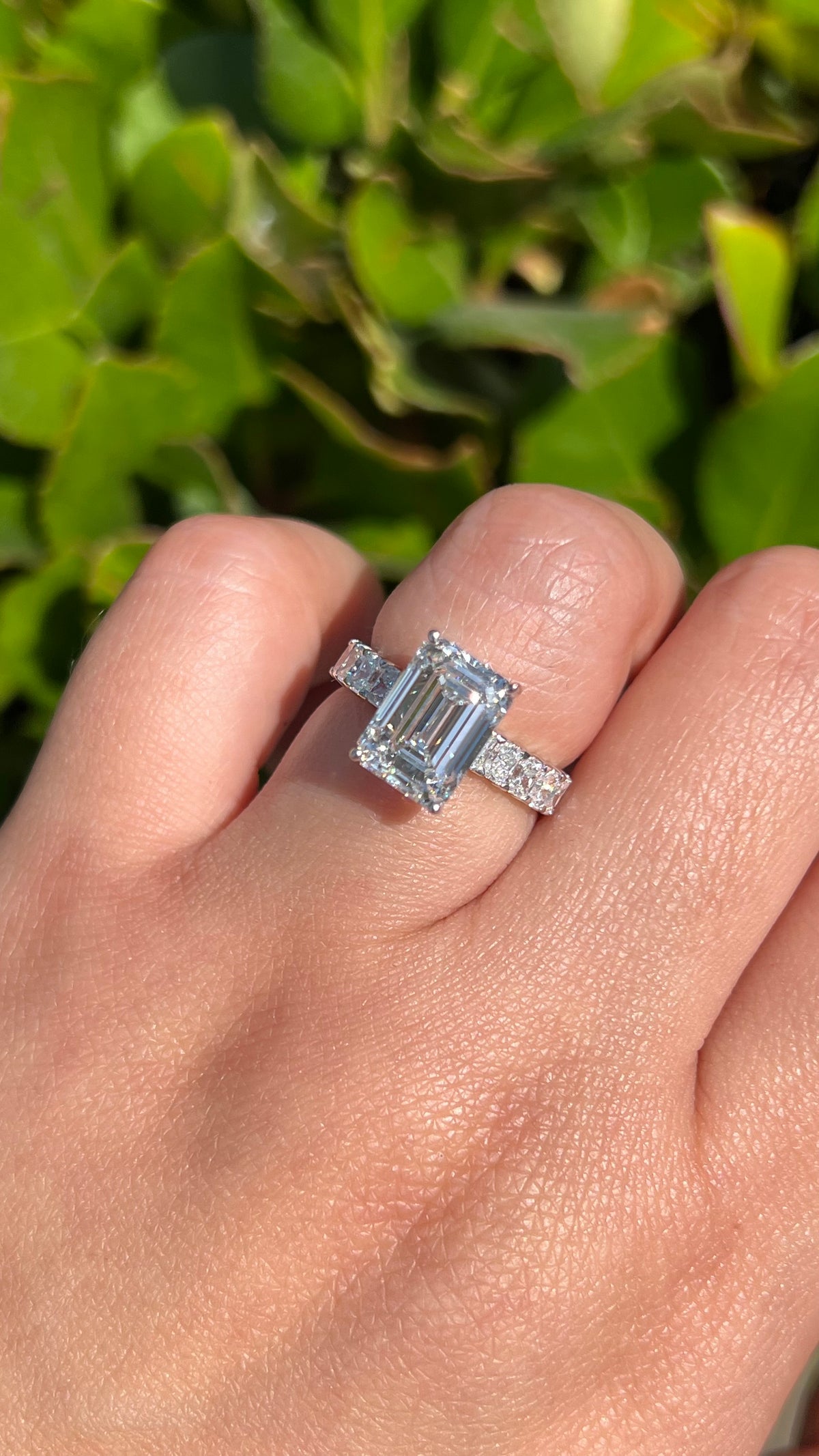 Reyna 4.03ct E-VS1 Emerald Cut Lab Grown Diamond Engagement Ring 14K Gold