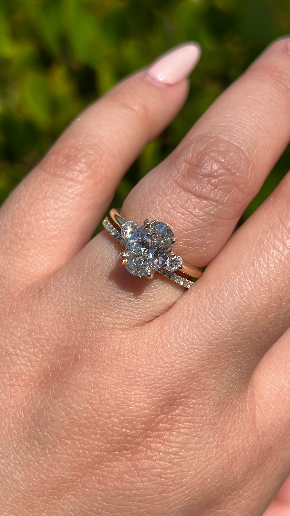 Ollie 1.91ct E-VS1 Oval Cut Lab Grown Diamond Engagement Ring 14K Gold