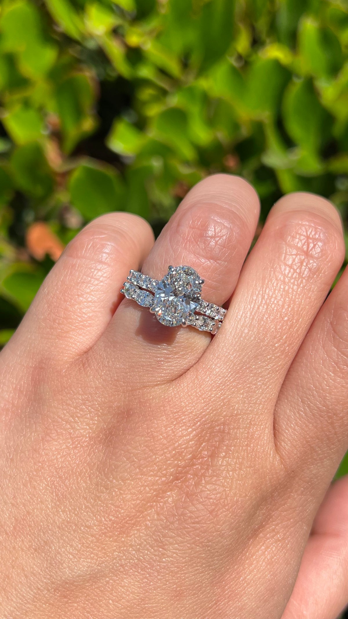 Carli 2.91ct E-VS1 Oval Cut Lab Grown Diamond Engagement Ring 14K Gold