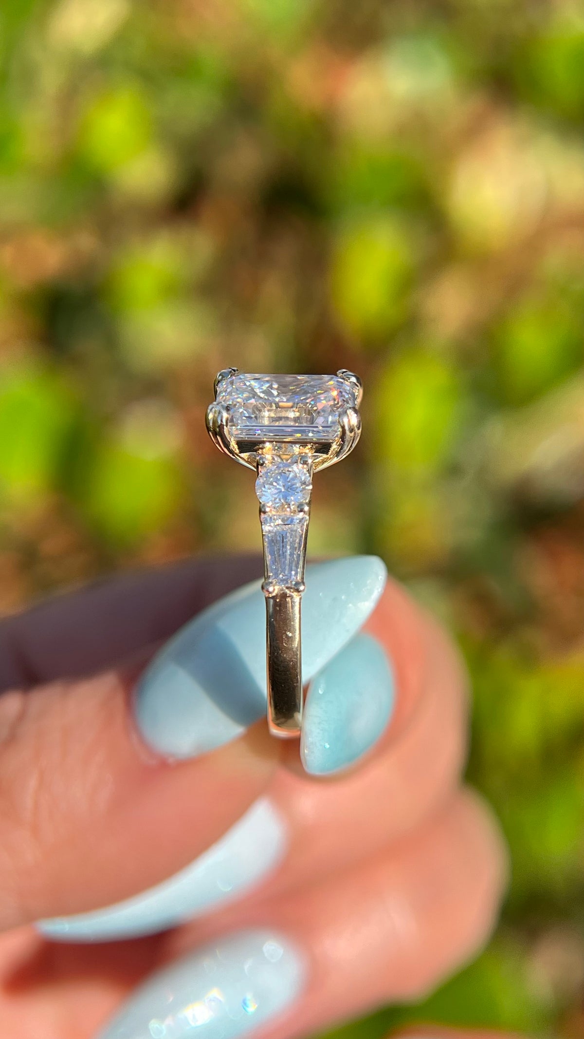 Blaire 3.10ct E-VS1 Emerald Cut Lab Grown Diamond Engagement Ring 14K Gold