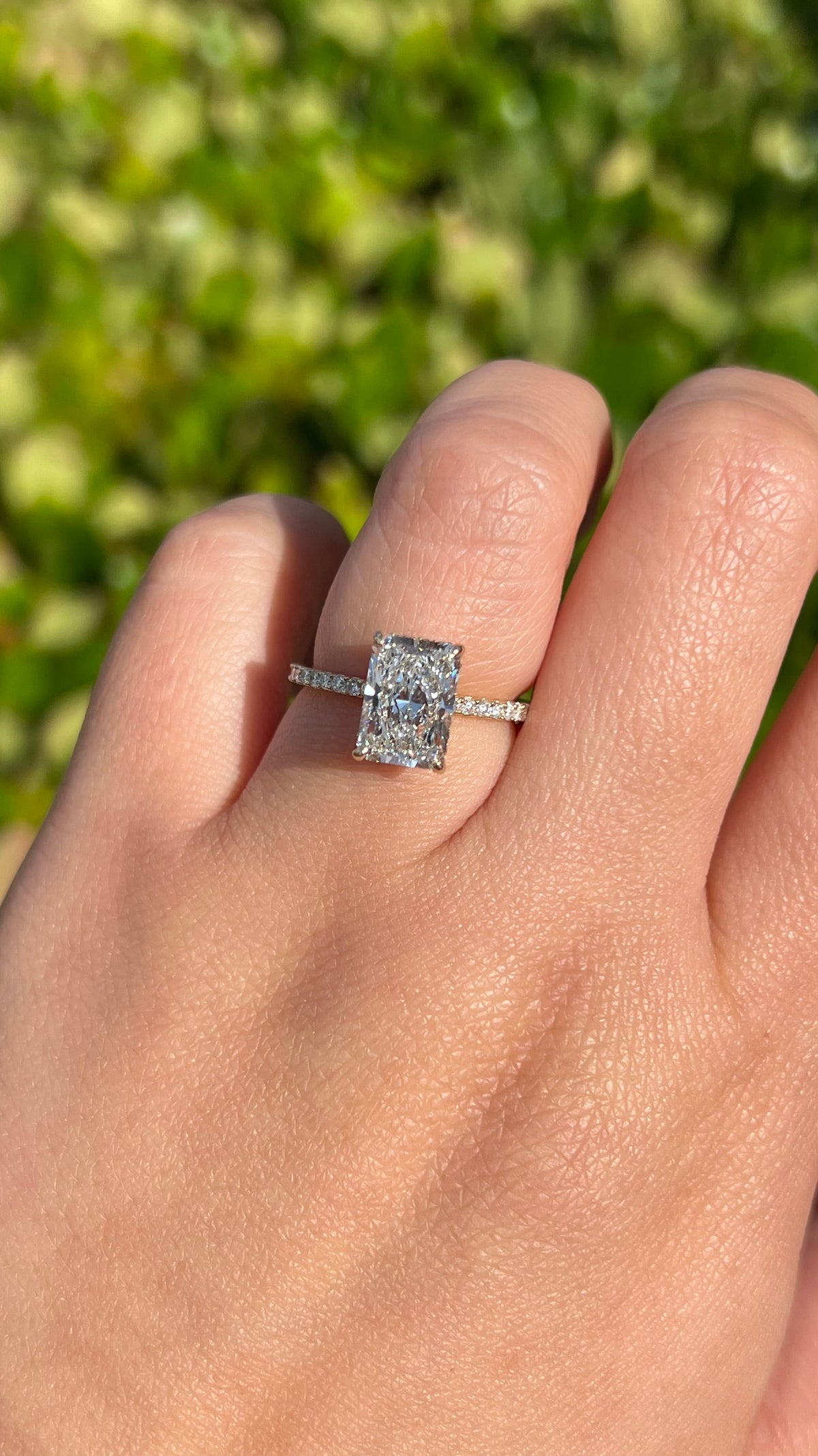 Jenni 2.55ct E-VS1 Radiant Cut Lab Grown Diamond Engagement Ring 14K Gold