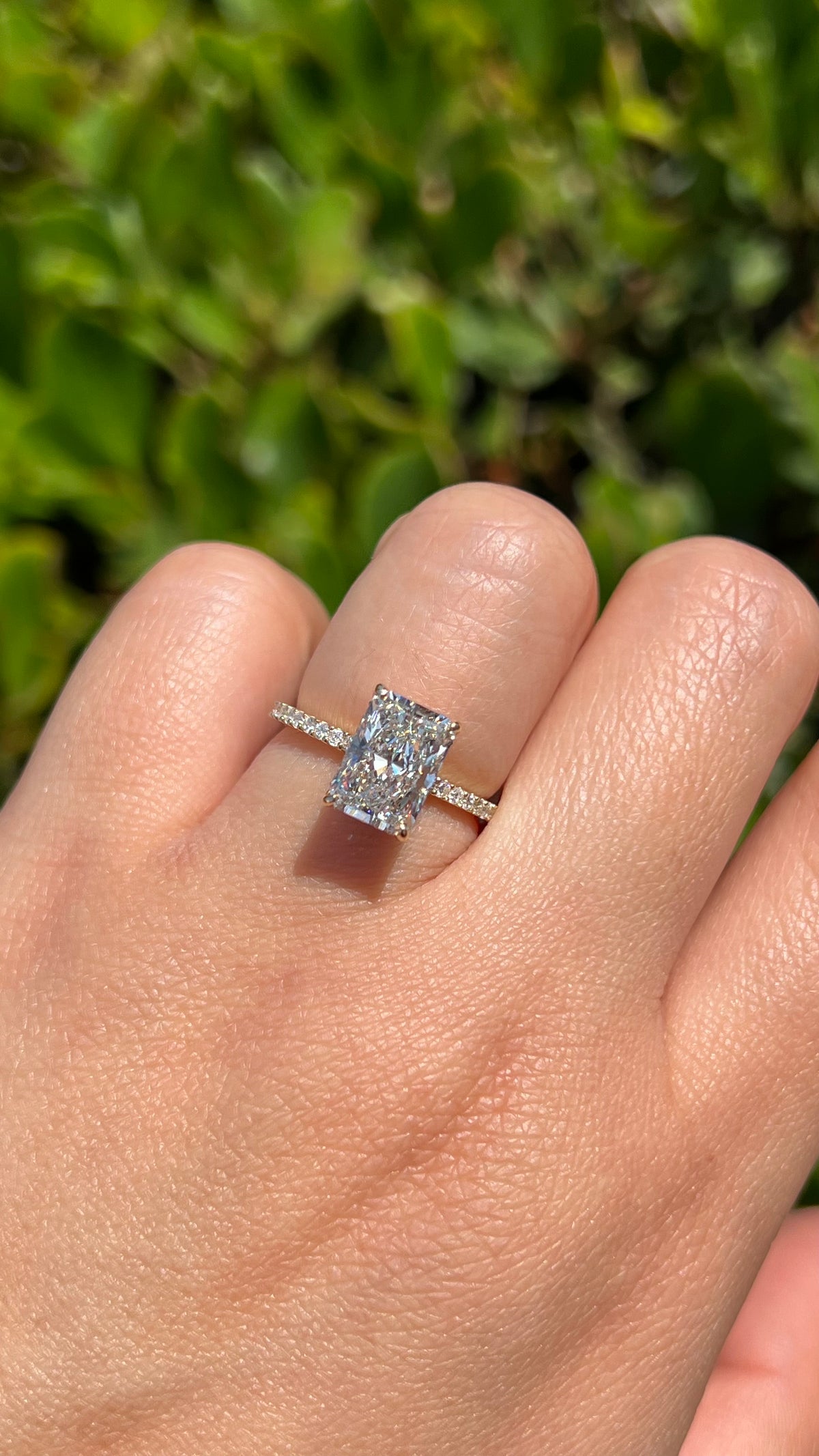 Jenni 2.55ct E-VS1 Radiant Cut Lab Grown Diamond Engagement Ring 14K Gold