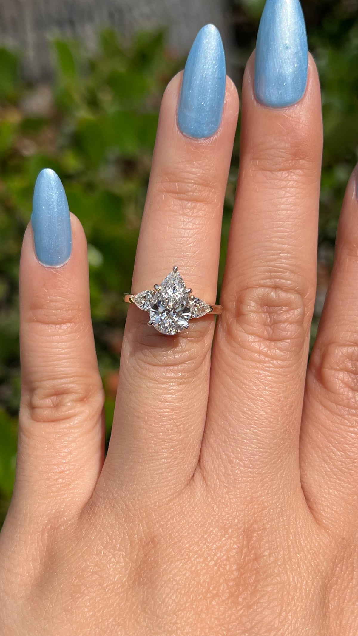 Pam 2.07ct  F-VS1 Pear Cut Lab Grown Diamond Engagement Ring 14K Gold