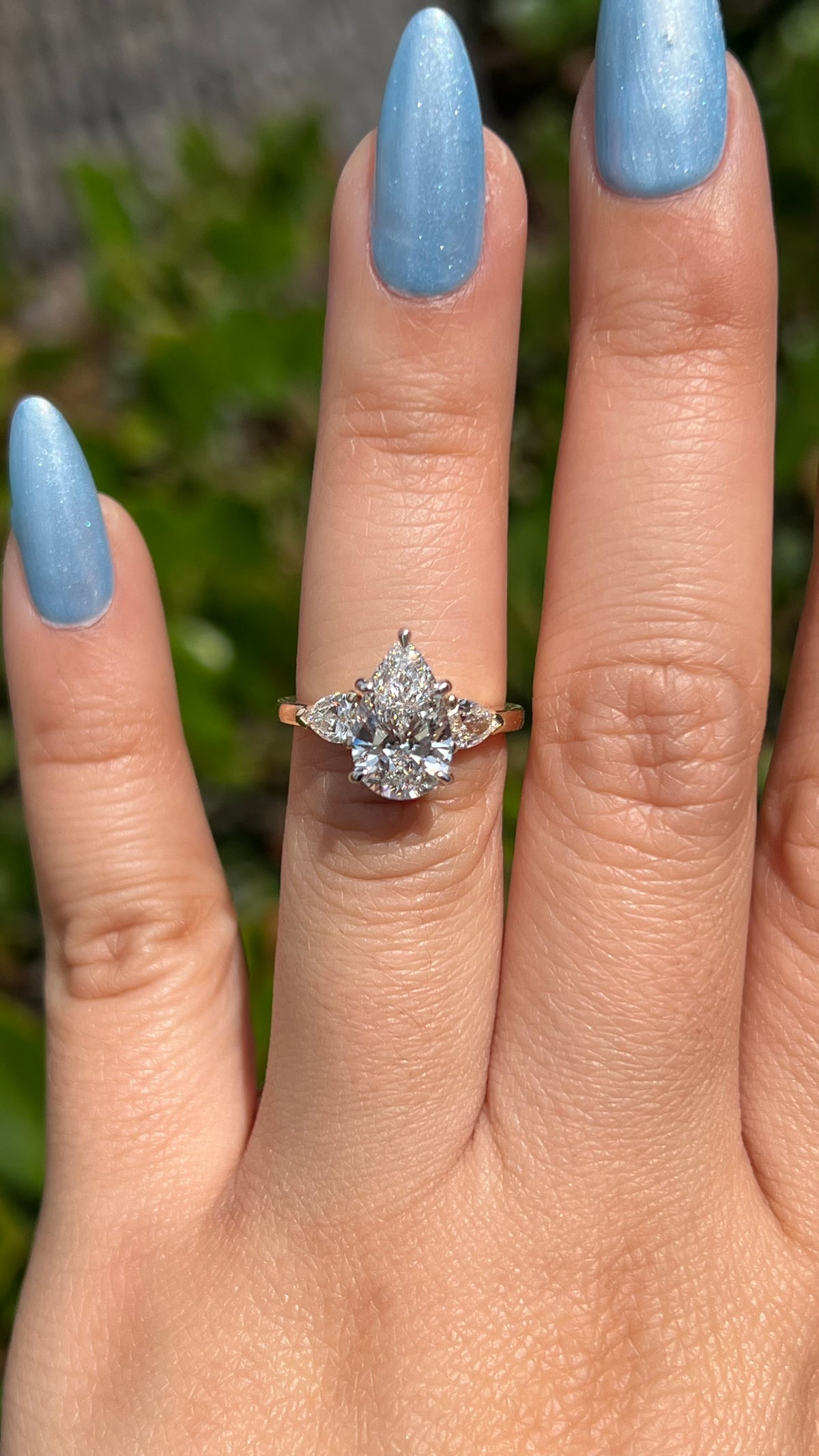 Pam 2.07ct  F-VS1 Pear Cut Lab Grown Diamond Engagement Ring 14K Gold