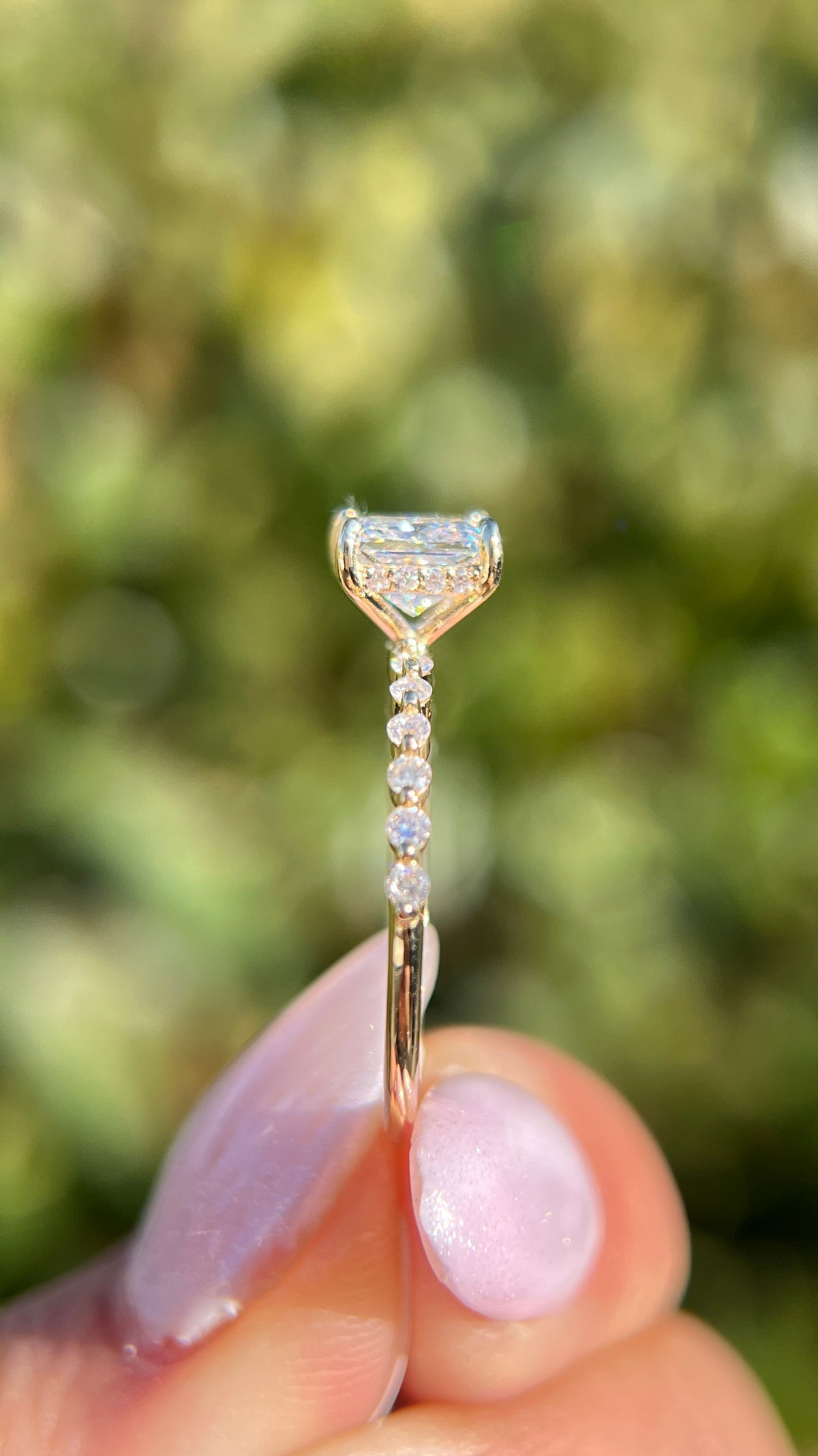 Iris 1.02ct E-VS1 Princess Cut Lab Grown Diamond Engagement Ring 14K Gold