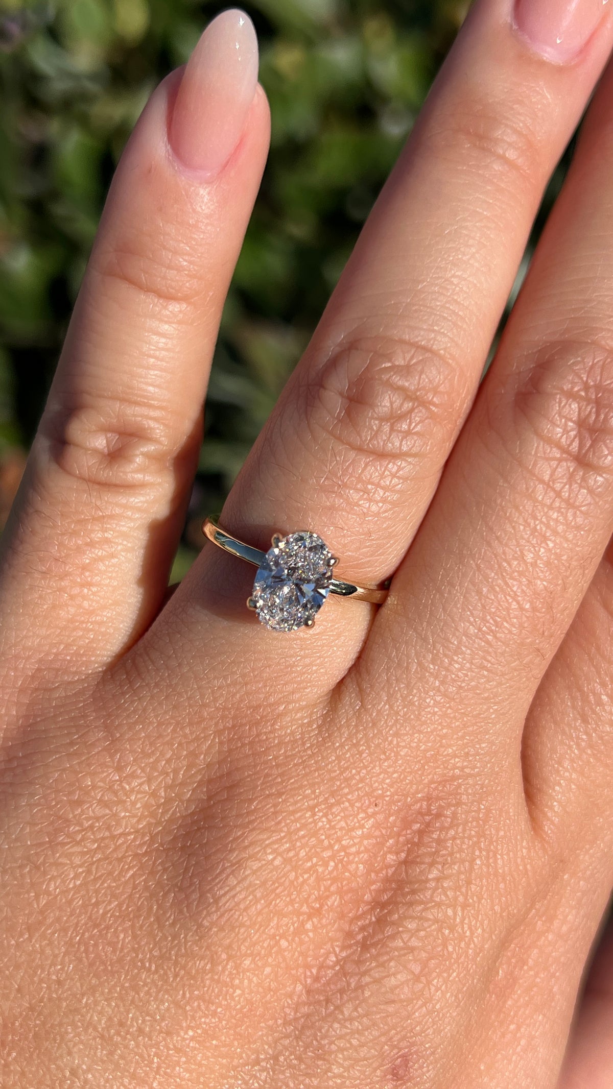 Sadie 1.58ct E-VS1 Oval Cut Lab Grown Diamond Engagement Ring 14K Gold