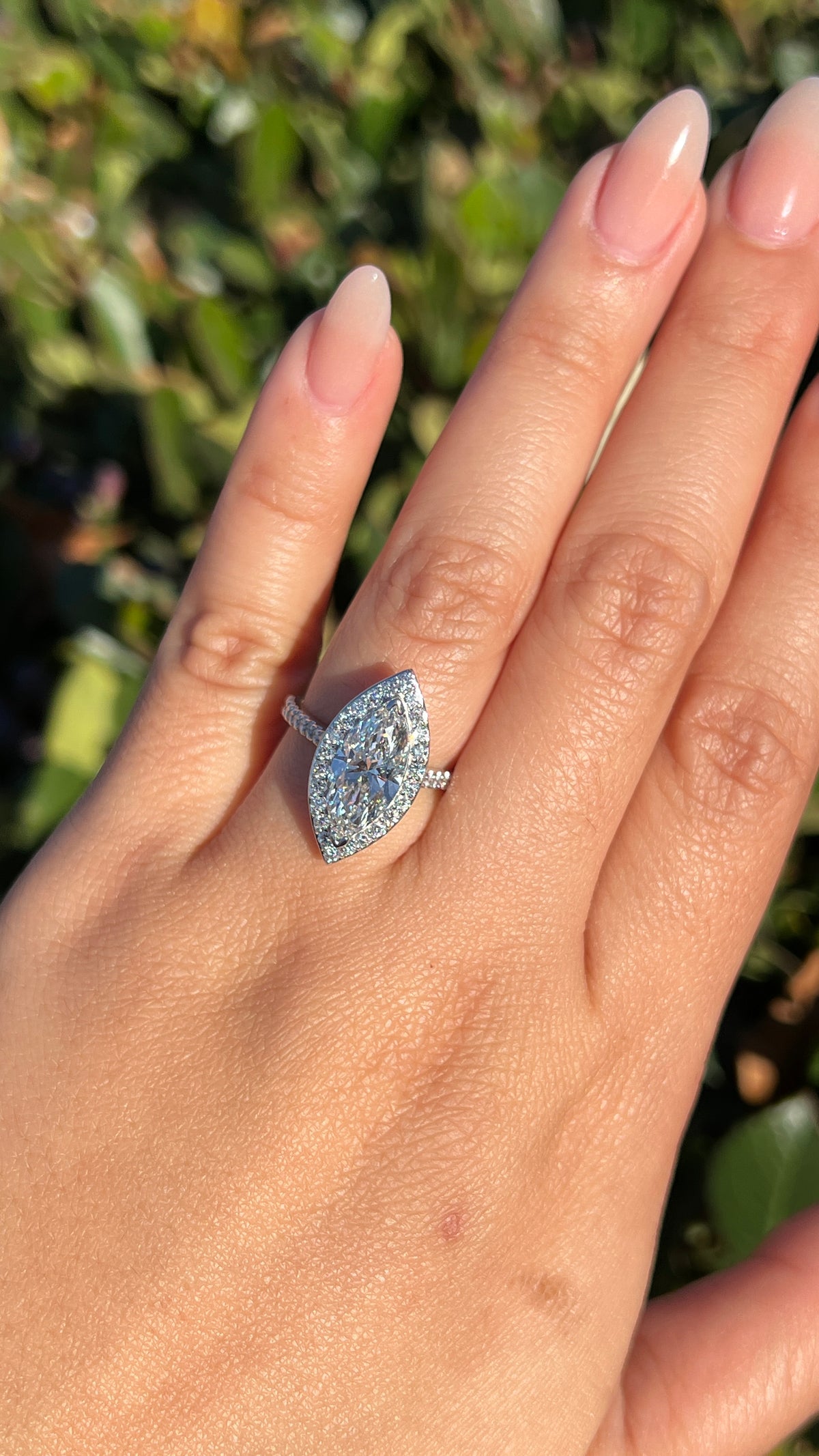 Lily 2.39ct E-VS1 Marquise Cut Lab Grown Diamond Engagement Ring 14K Gold