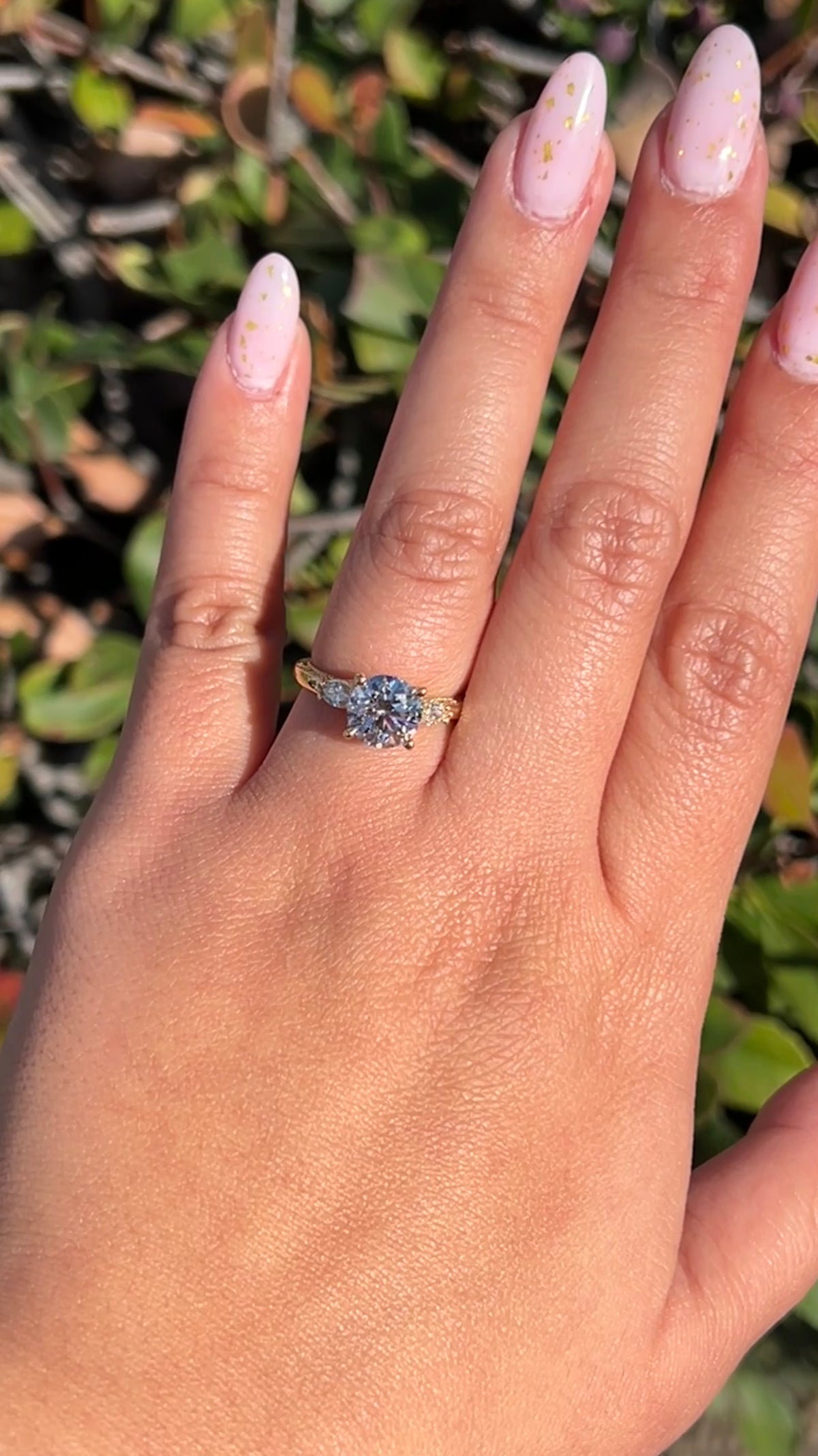 Hannah 2.02ct E-VS1 Round Cut Lab Grown Diamond Engagement Ring 14K Gold