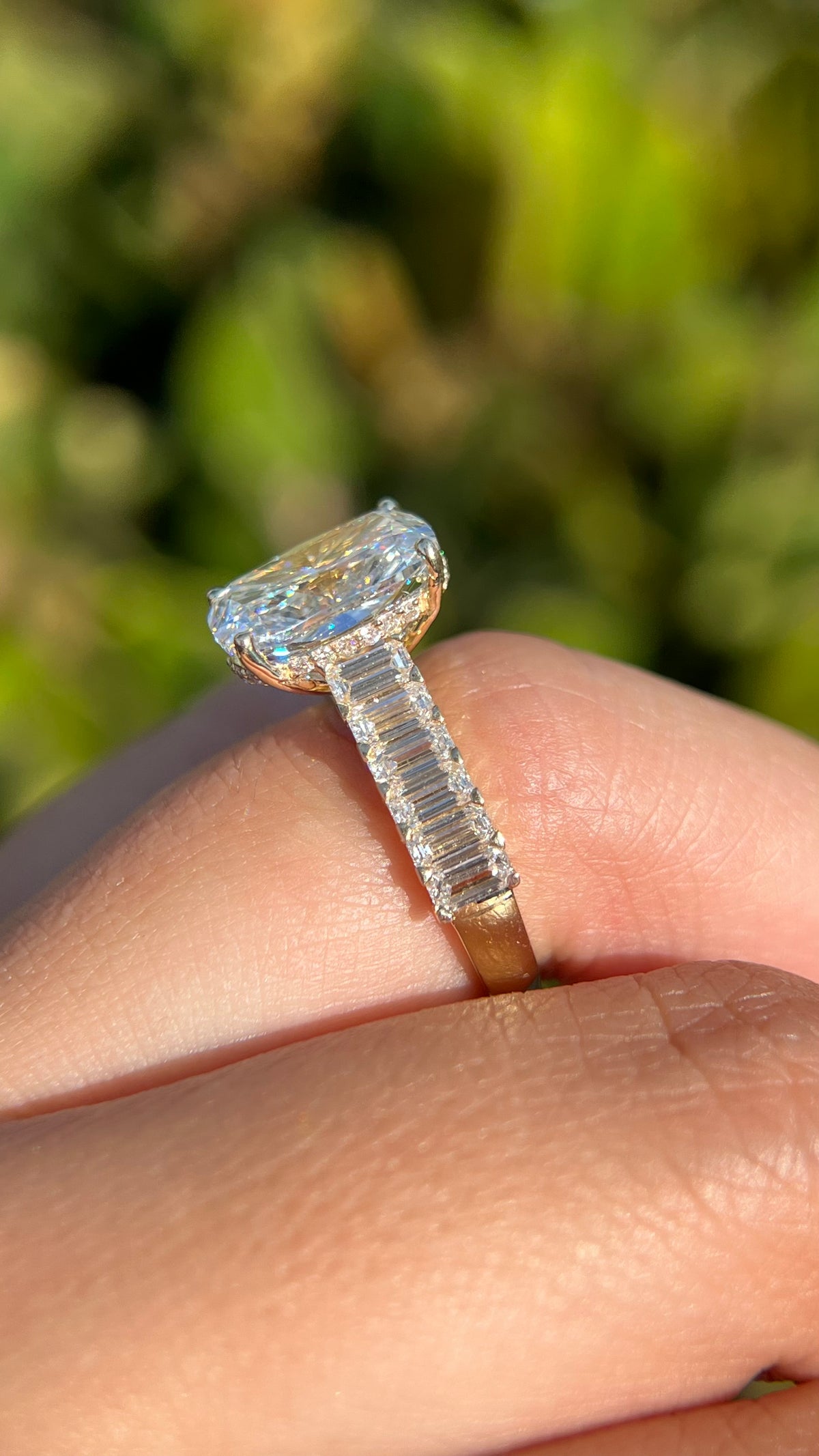 Emerson 4.10ct E-VS1 Elongated Cushion Cut Lab Grown Diamond Engagement Ring 14K Gold