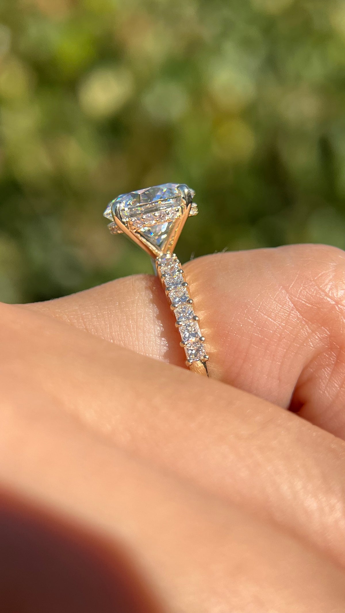 Primm 4.54ct E-VS1 Round Cut Lab Grown Diamond Engagement Ring 14K Gold