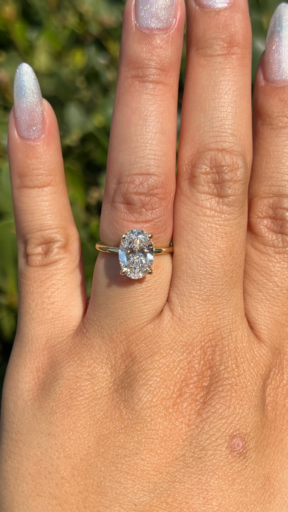 Kaia 2.20ct E-VS1 Oval Cut Lab Grown Diamond Engagement Ring 14K Gold