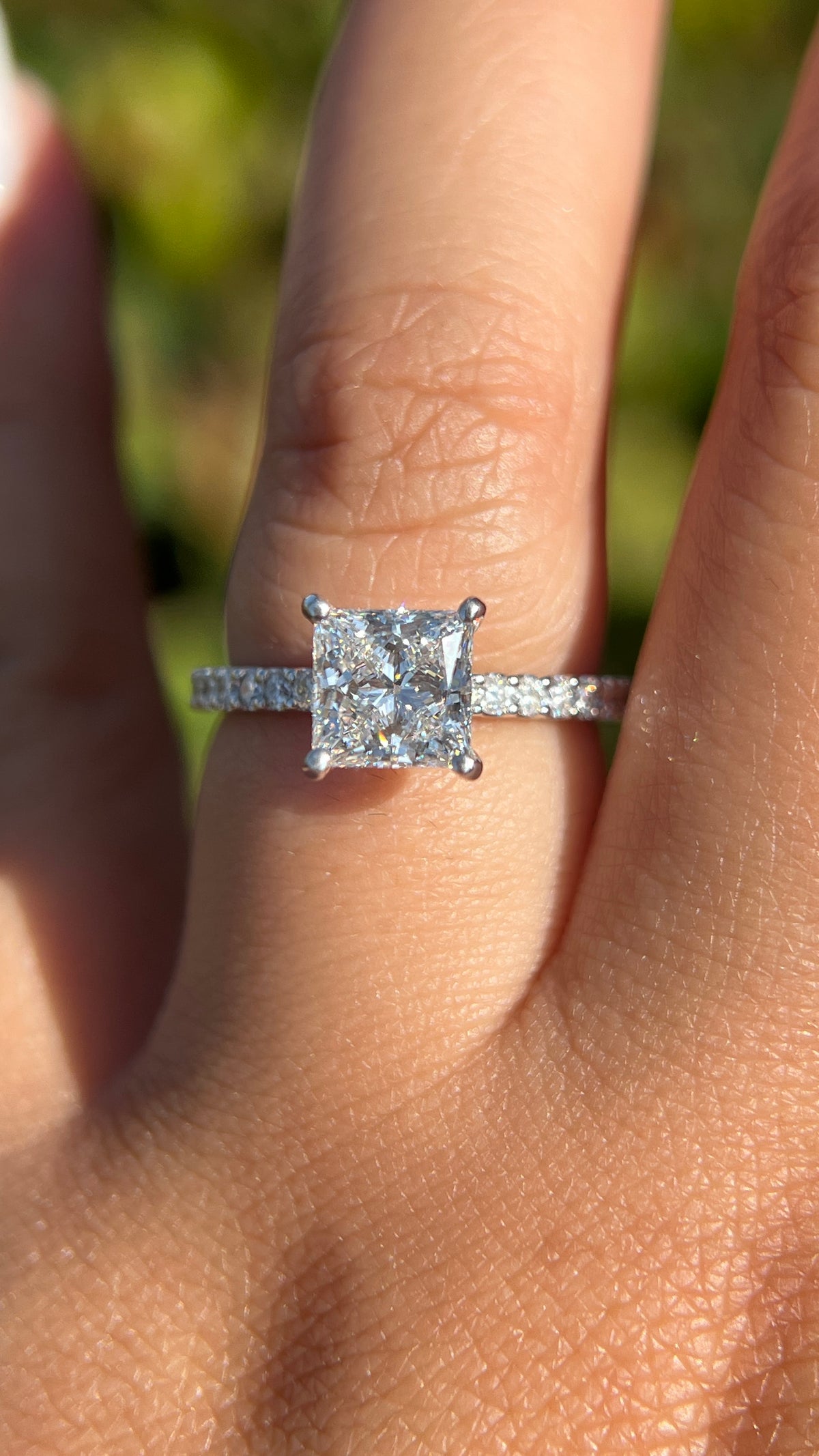 Jada 2.57ct F-VS1 Princess Cut Lab Grown Diamond Engagement Ring 14K Gold