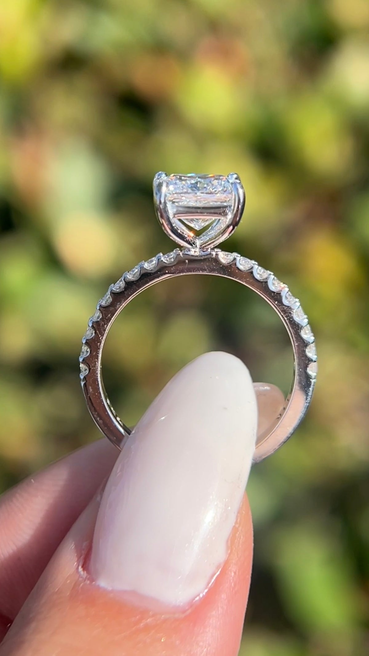 Jada 2.57ct F-VS1 Princess Cut Lab Grown Diamond Engagement Ring 14K Gold