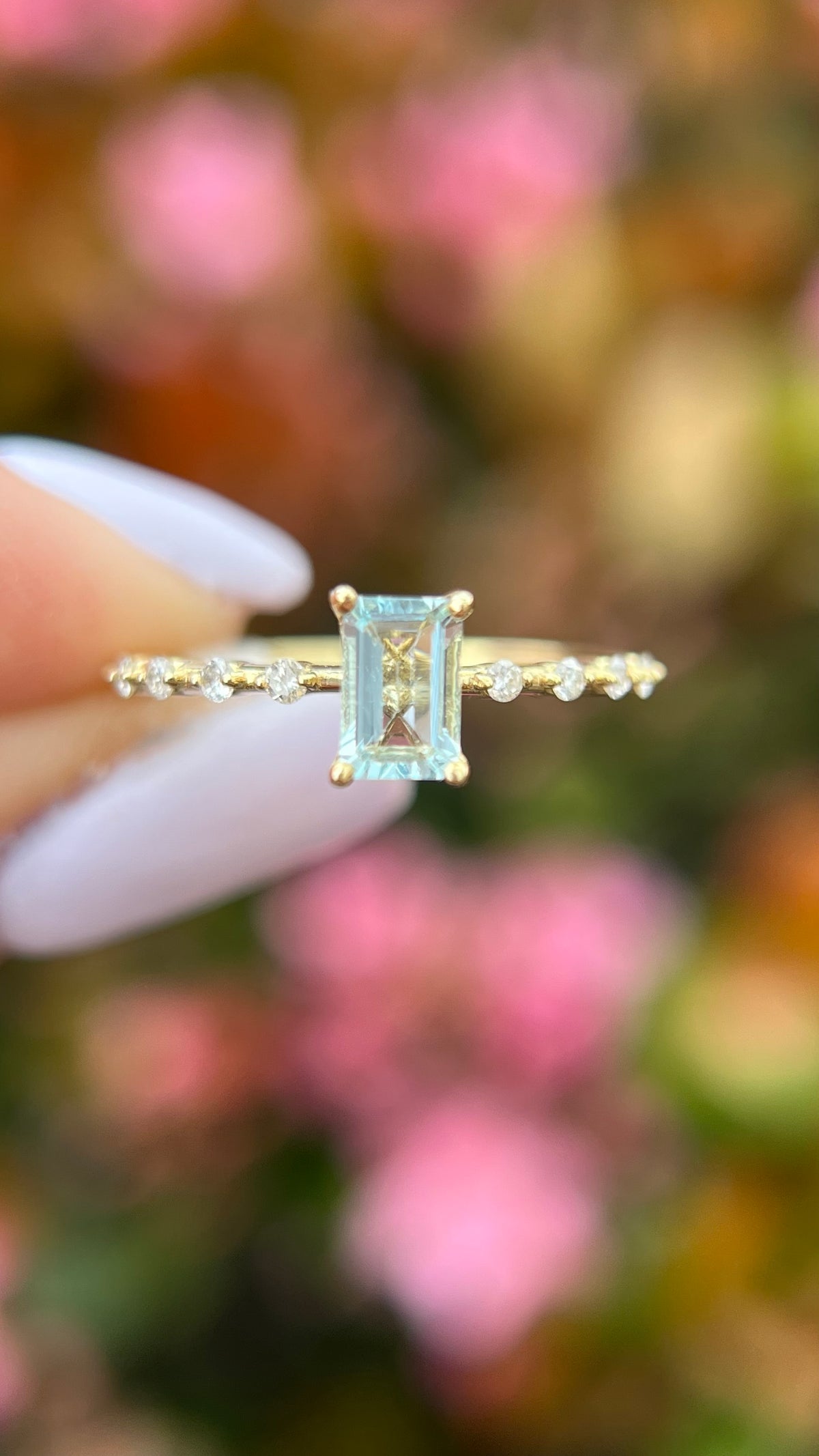 Bella 6x4mm 0.45ct Emerald Cut Aquamarine Spaced Diamond Ring 14K Gold DFR032